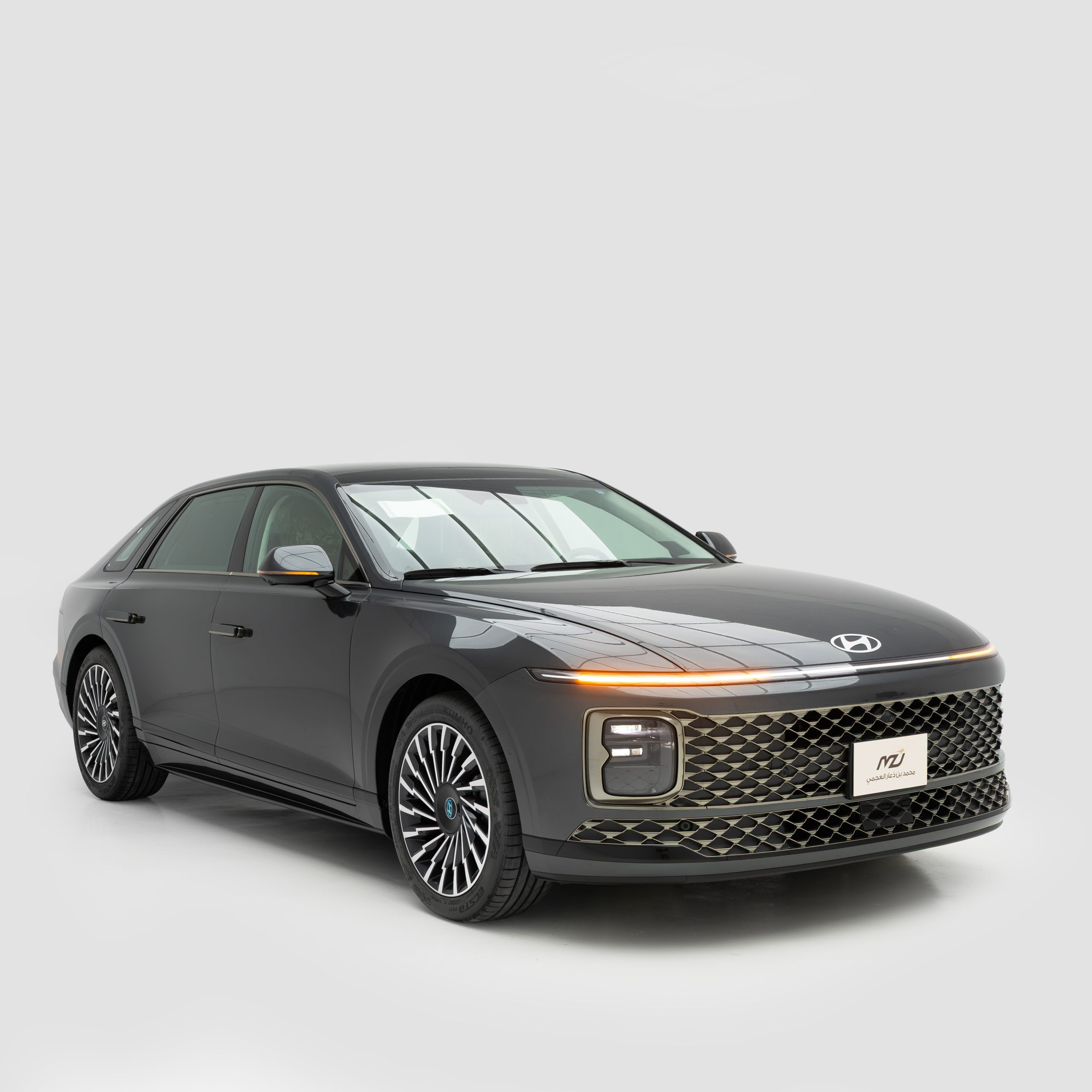 هيونداي ازيرا كاليجرافي 3500 سي سي