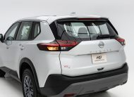نيسان اكس تريل بدون دبل 2500 سي سي