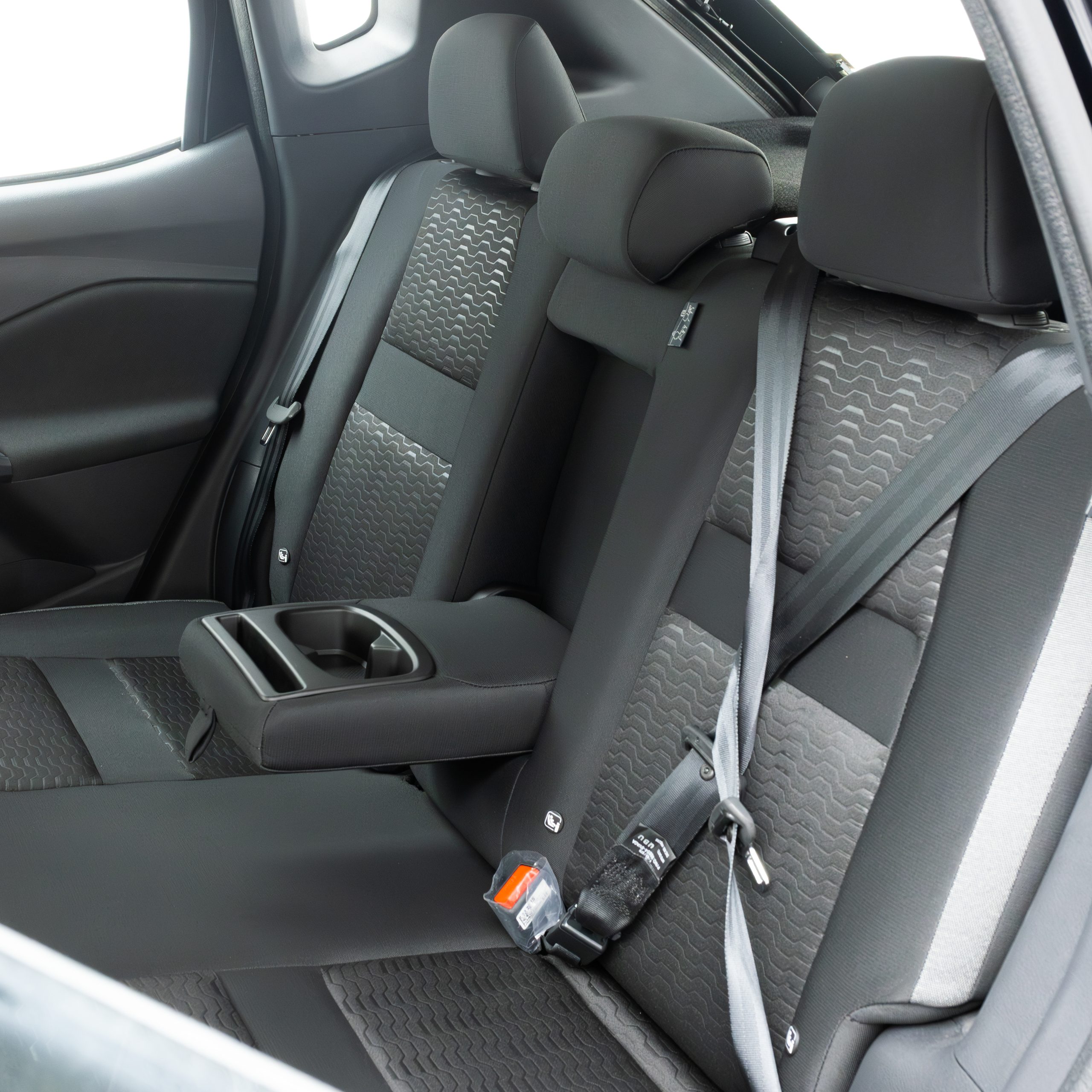 نيسان ماجنايت ستاندر 1000 سي سي