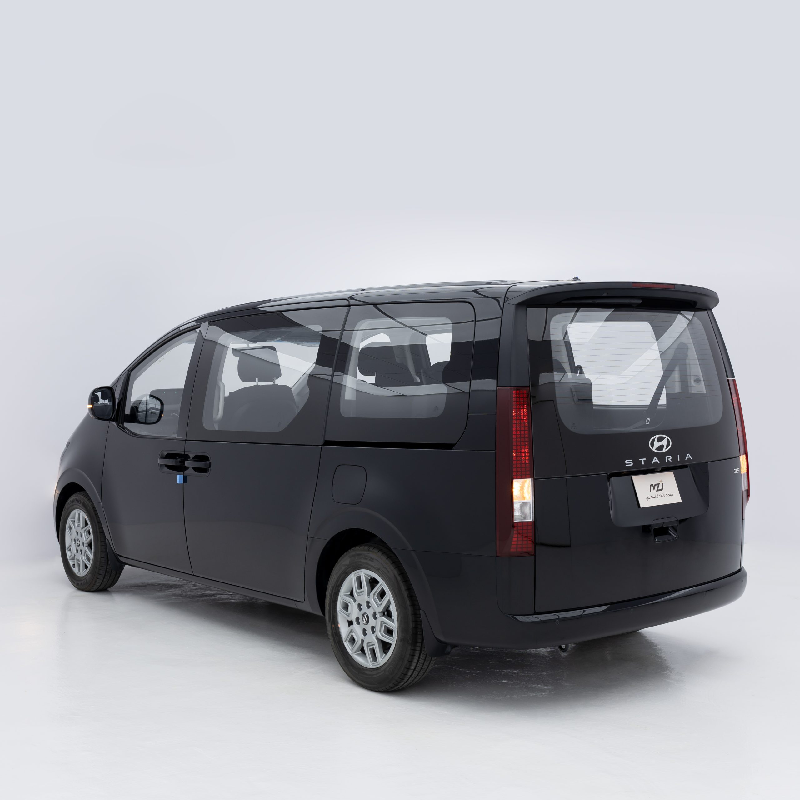 هيونداي – ستاريا بنزين – 9 راكب , 3500 سي سي-2026