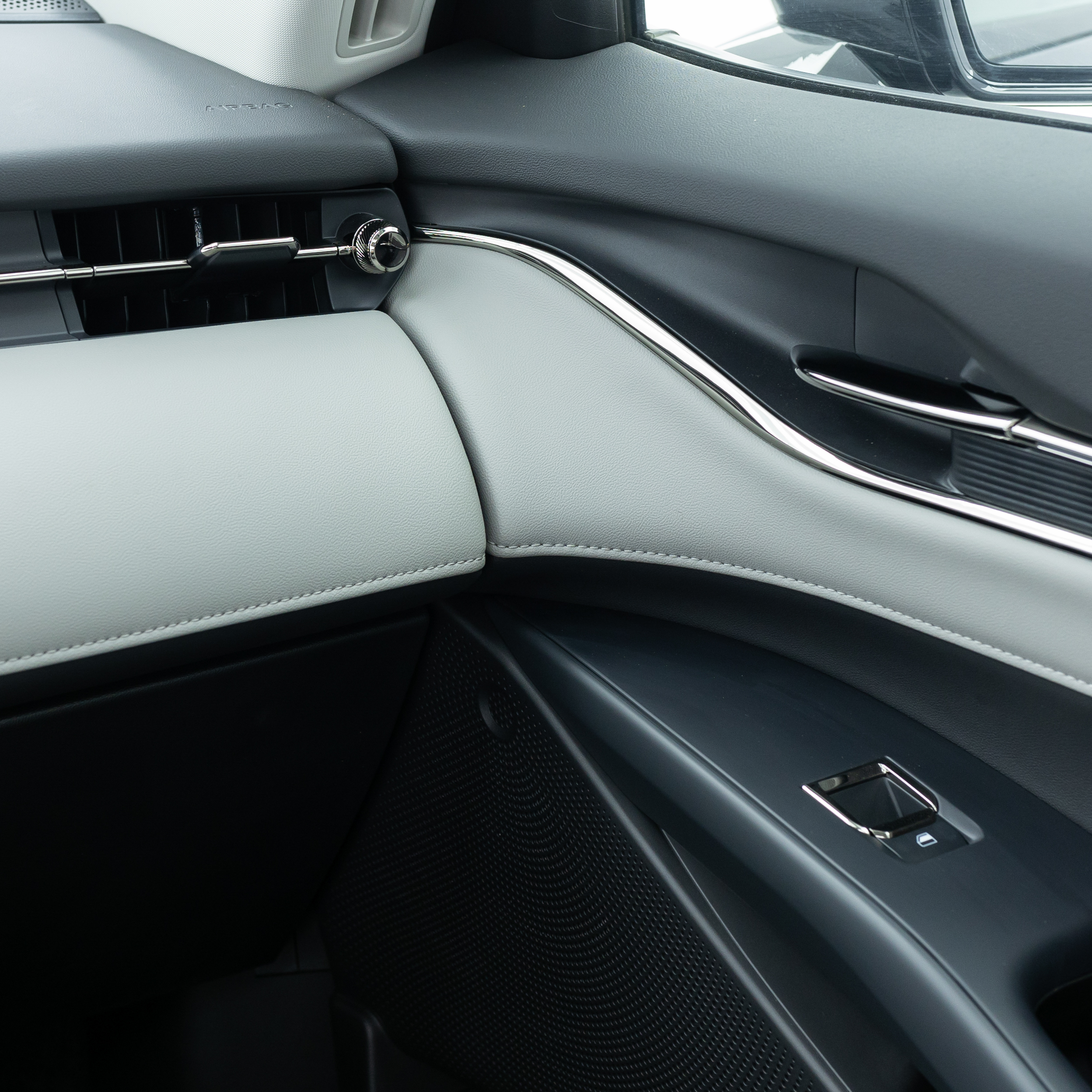 فورد – تورس امبيانتي – 2000 سي سي-2025