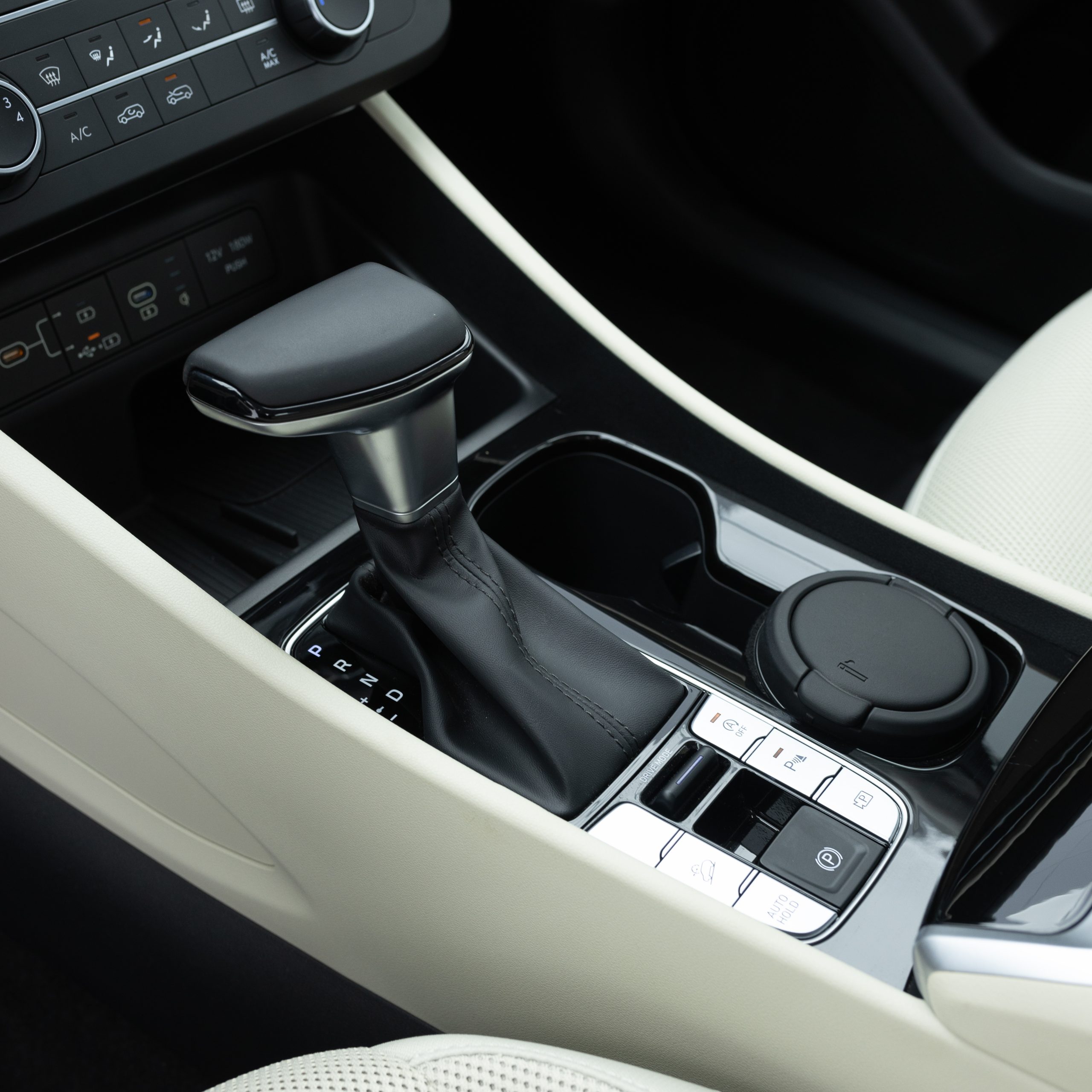 هيونداي – توسان سمارت * سقف اسود – بدون دبل , 2000 سي سي