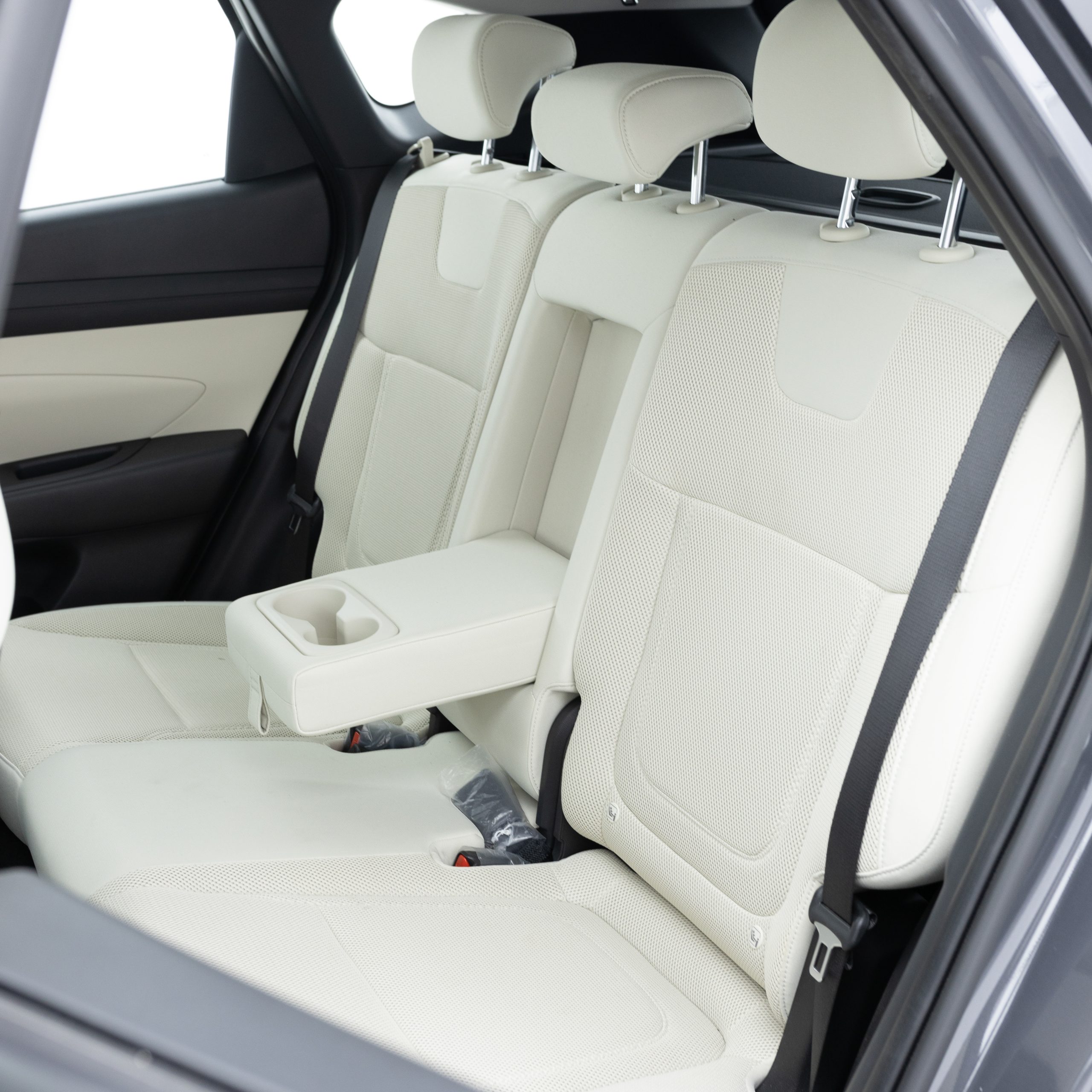 هيونداي – توسان سمارت * سقف اسود – بدون دبل , 2000 سي سي