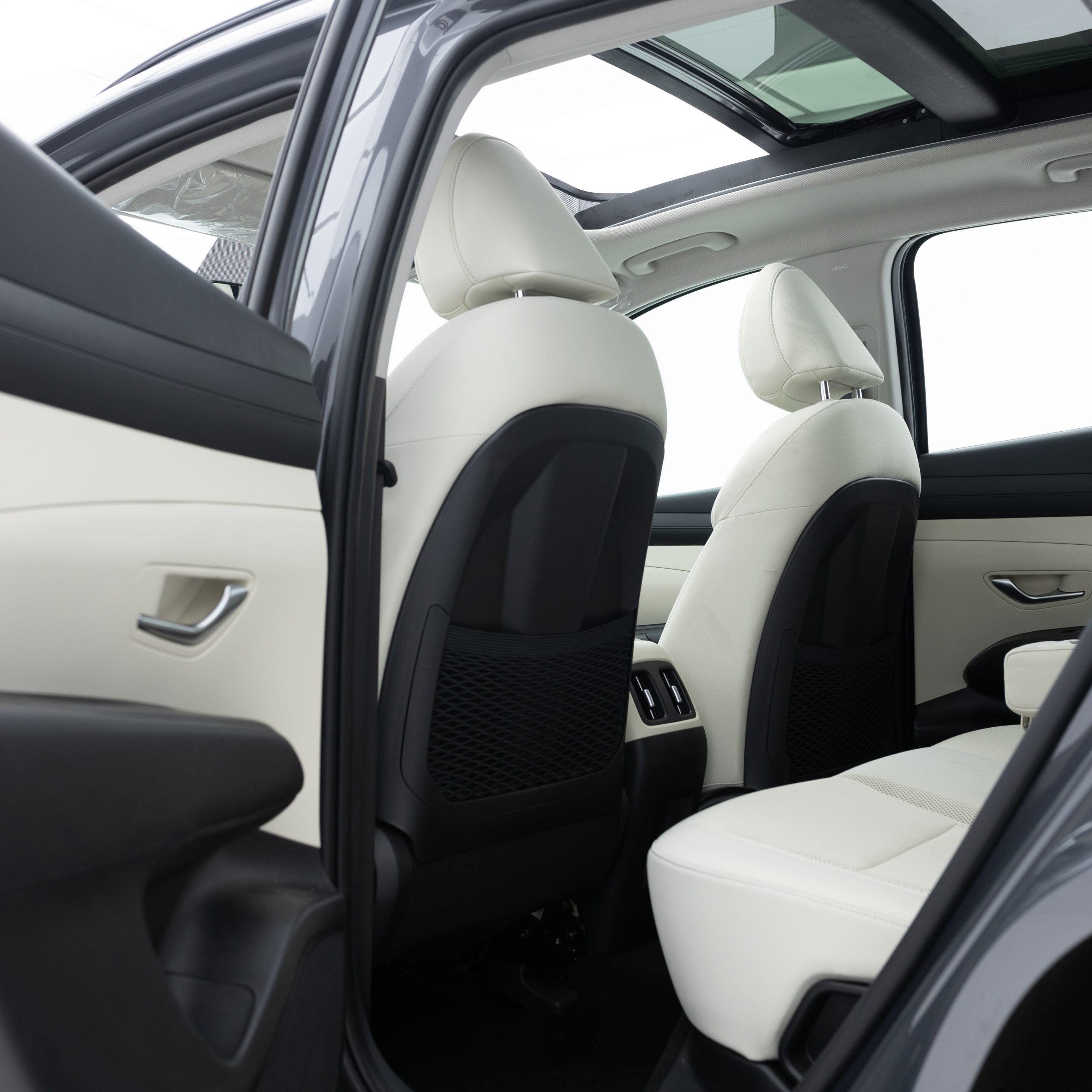 هيونداي – توسان سمارت * سقف اسود – بدون دبل , 2000 سي سي