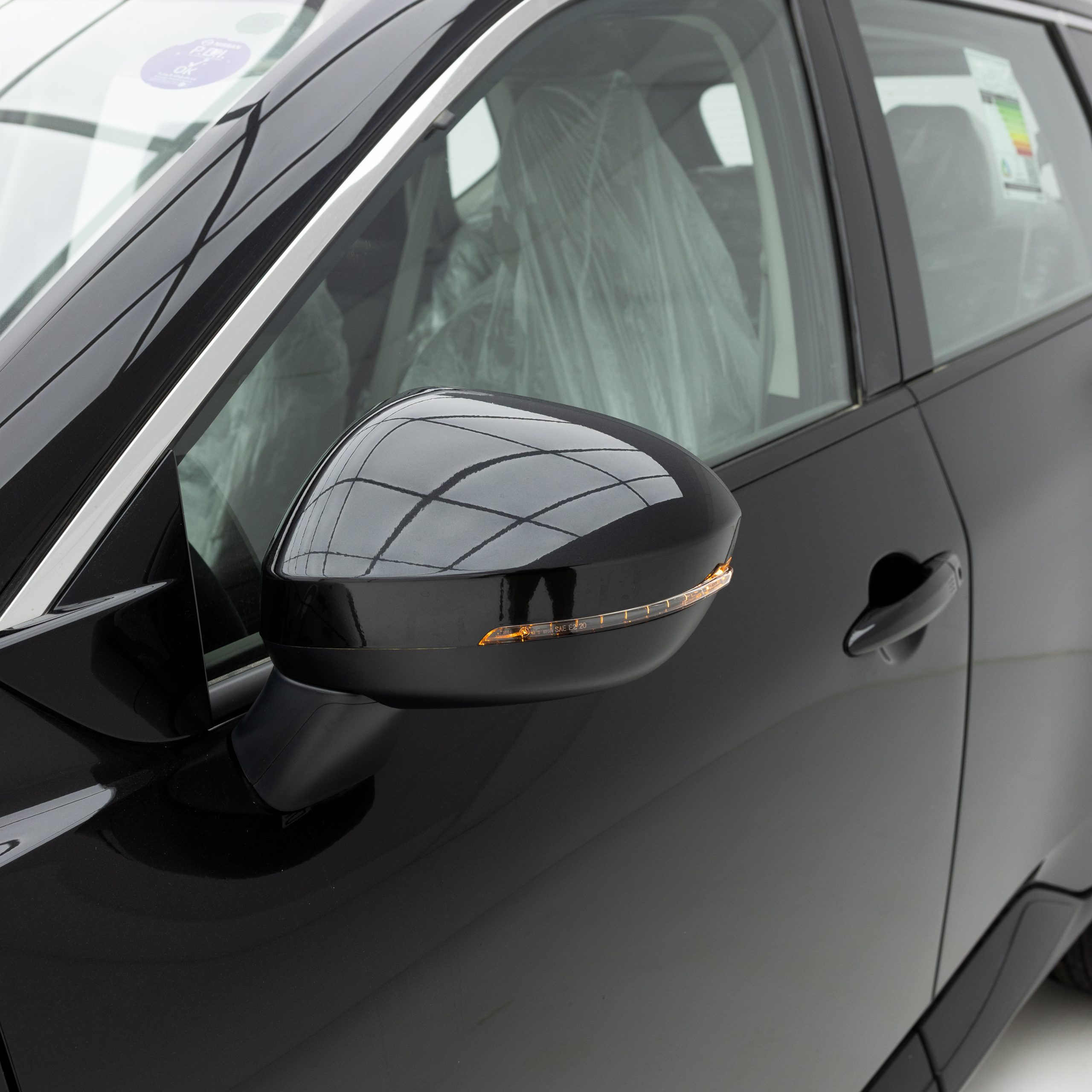 نيسان – اكس تريل دبل , 5 راكب – 2500 سي سي-2025