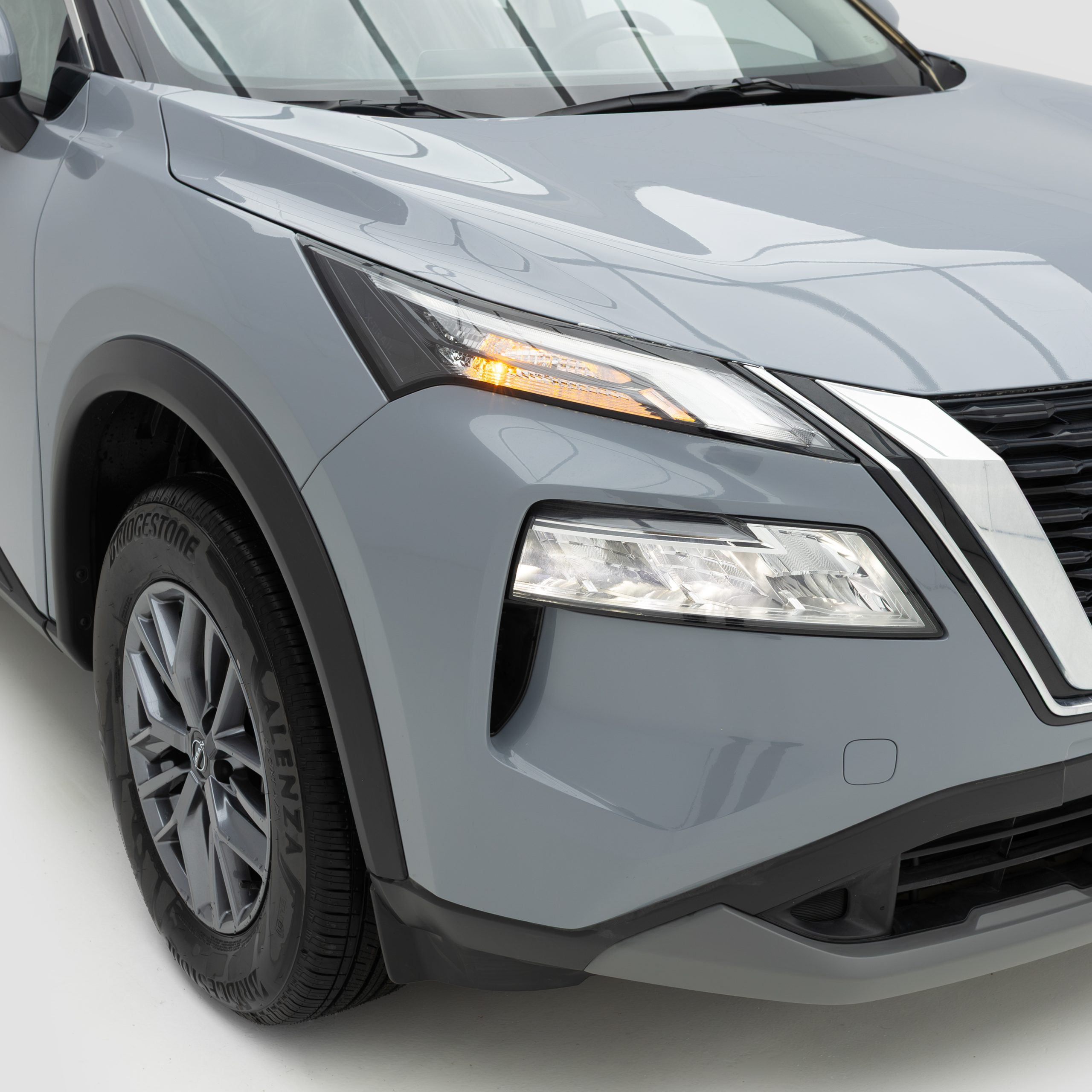 نيسان – اكس تريل دبل , 5 راكب – 2500 سي سي-2025