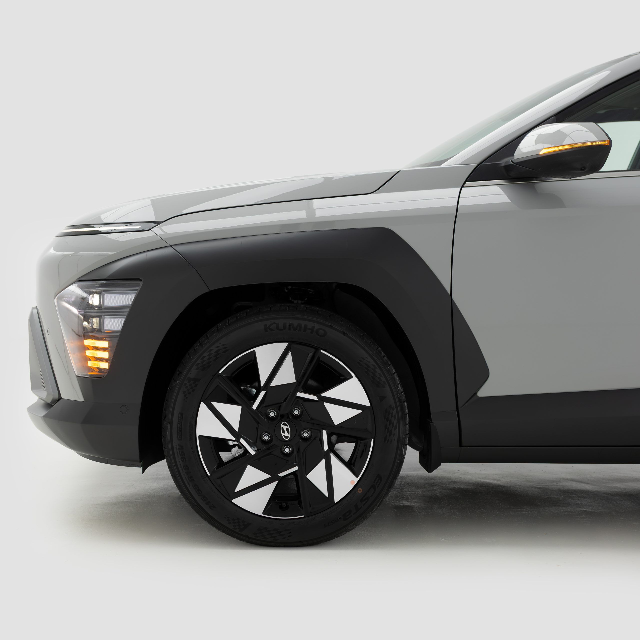 هيونداي – كونا ليمتد – 2000 سي سي – LTD