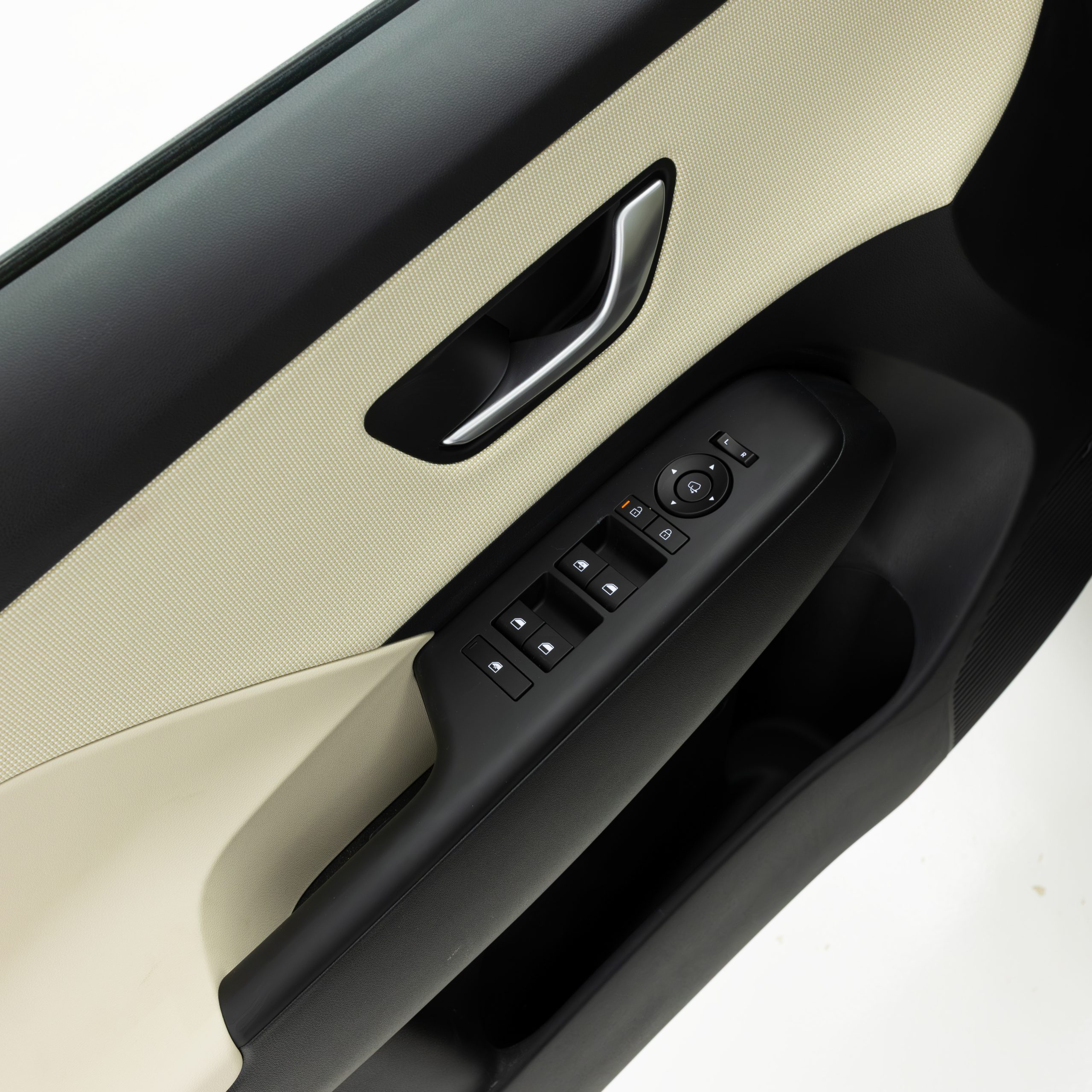 هيونداي – كونا ليمتد – 2000 سي سي – LTD