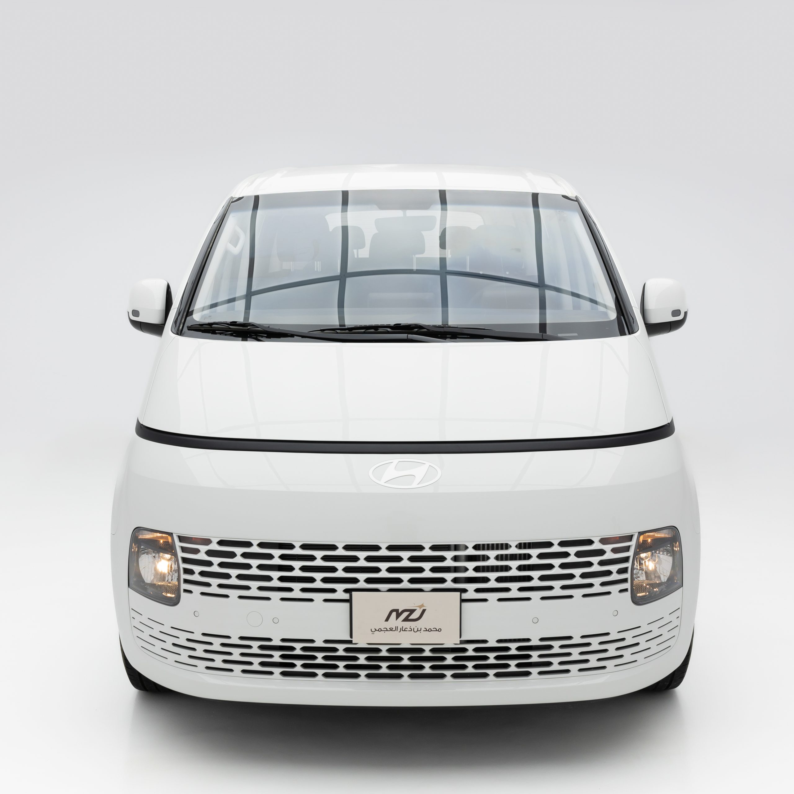 هيونداي – ستاريا ديزل , 11 راكب – 2200 سي سي