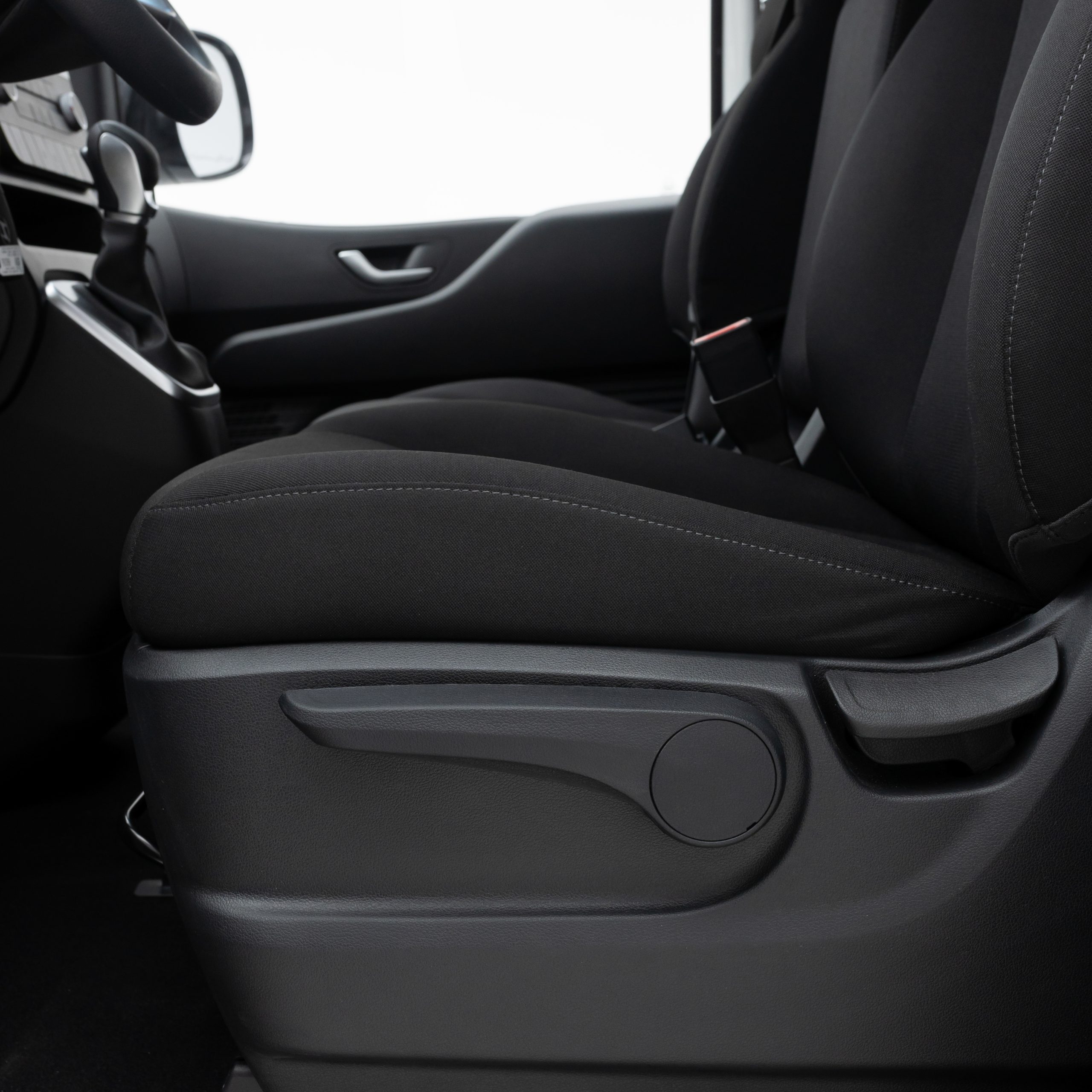 هيونداي – ستاريا ديزل , 11 راكب – 2200 سي سي