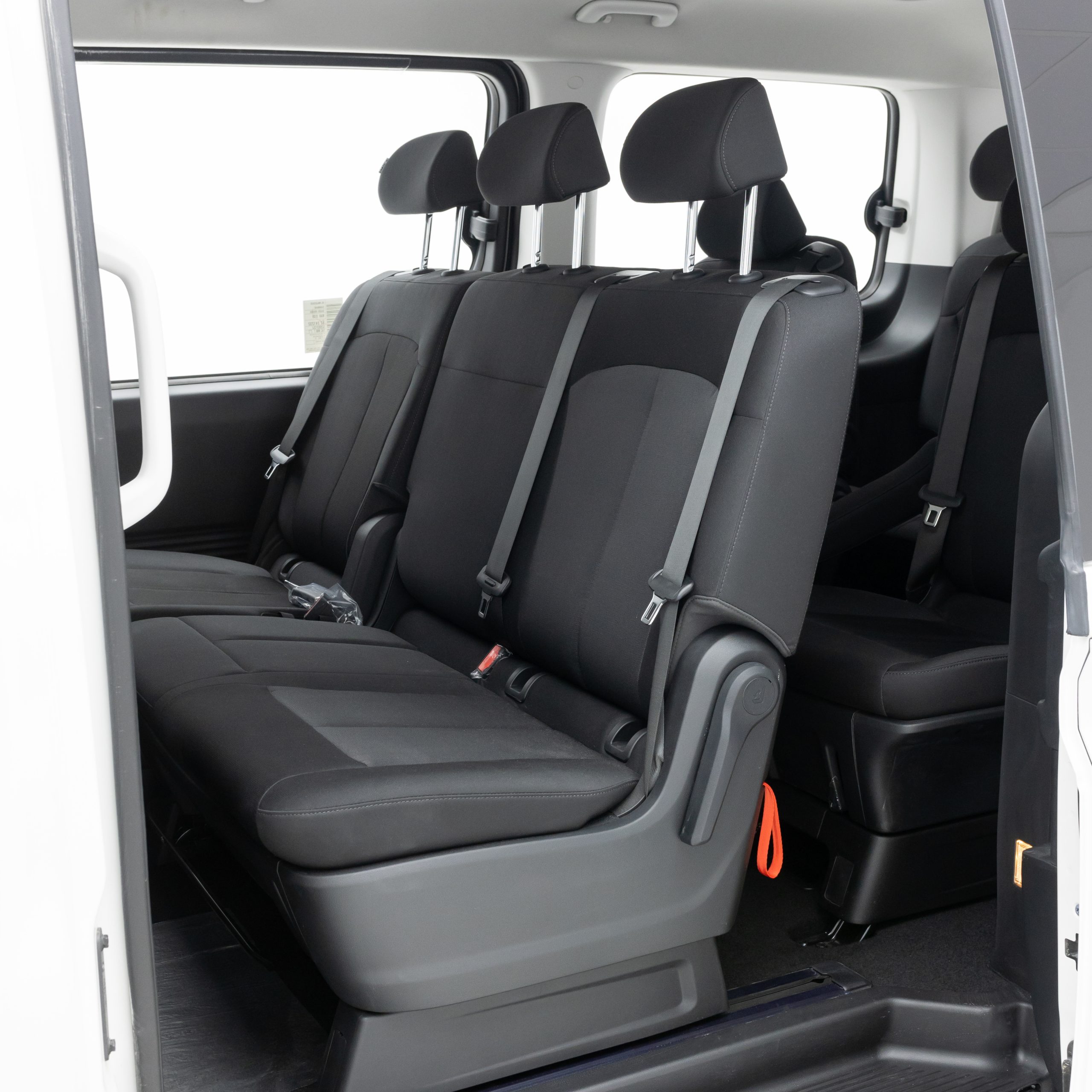 هيونداي – ستاريا ديزل , 11 راكب – 2200 سي سي