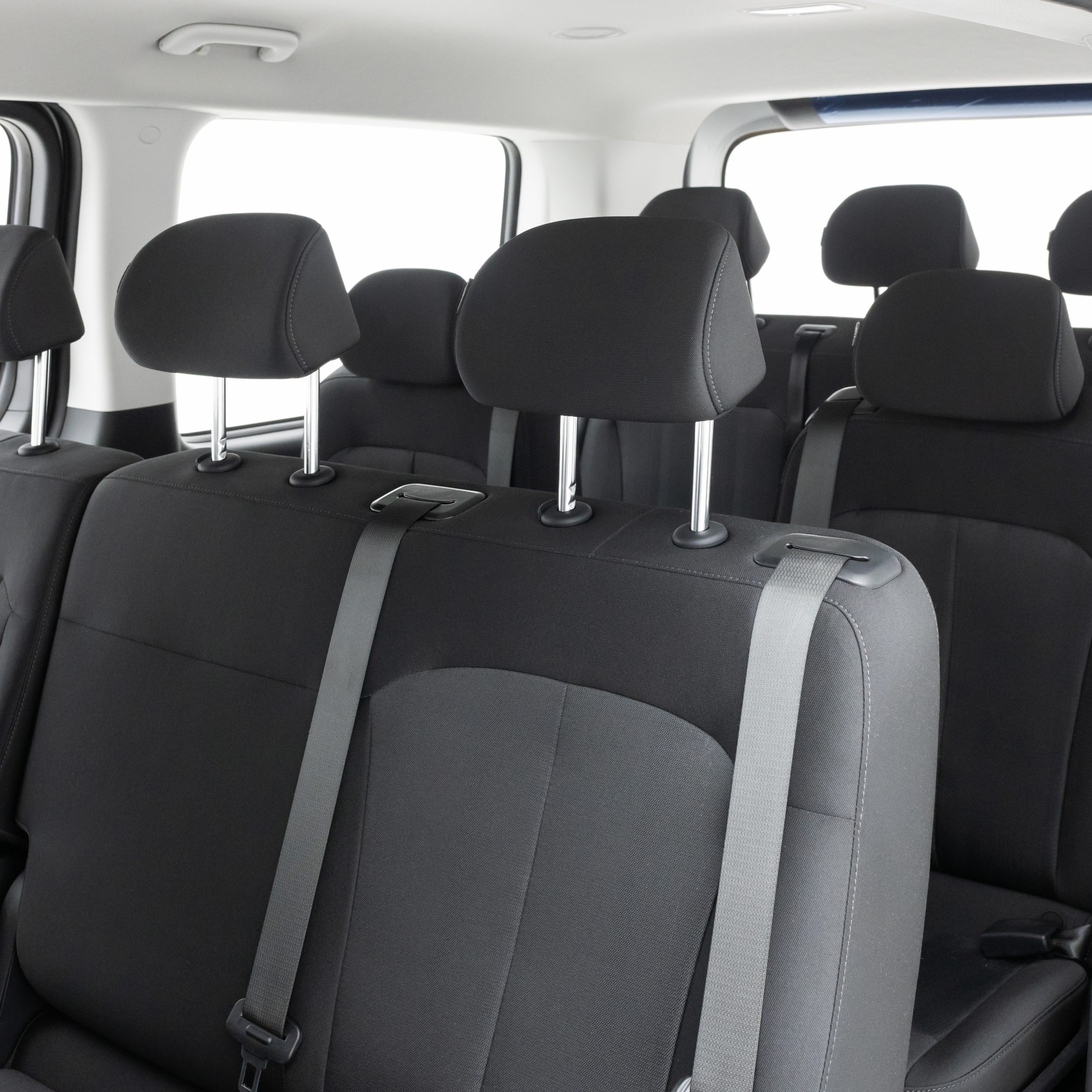 هيونداي – ستاريا ديزل , 11 راكب – 2200 سي سي