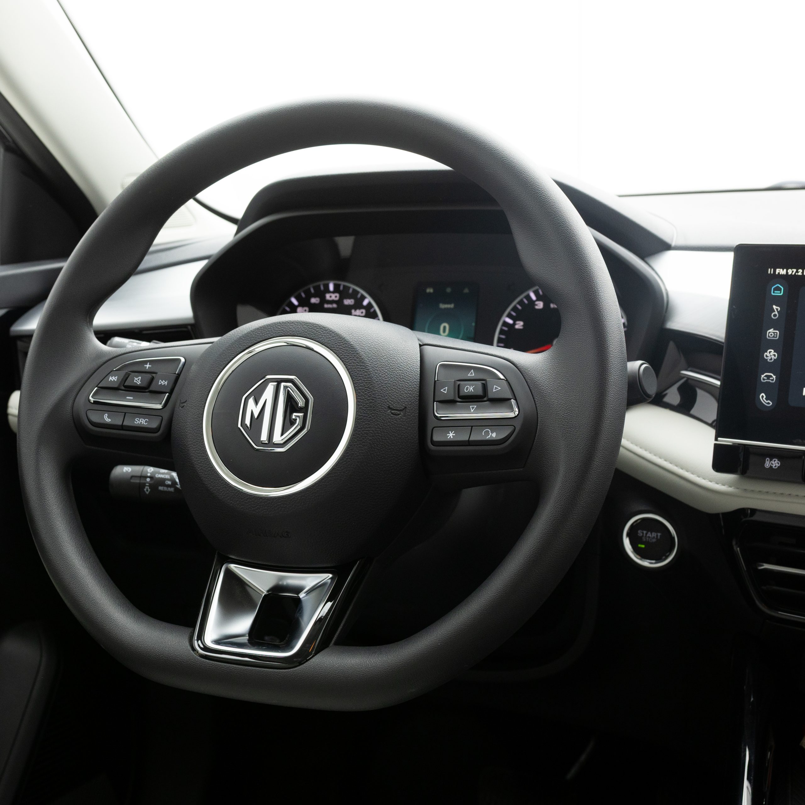 ام جي – 5 – NEW ام جي 5 – استاندر MG 5