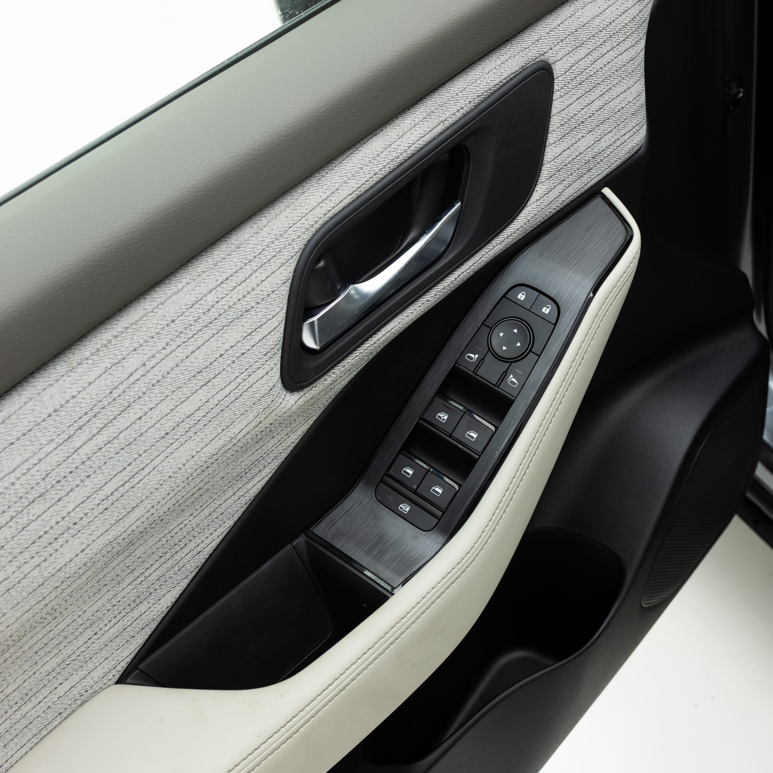 نيسان – اكس تريل دبل , 5 راكب – 2500 سي سي-2026