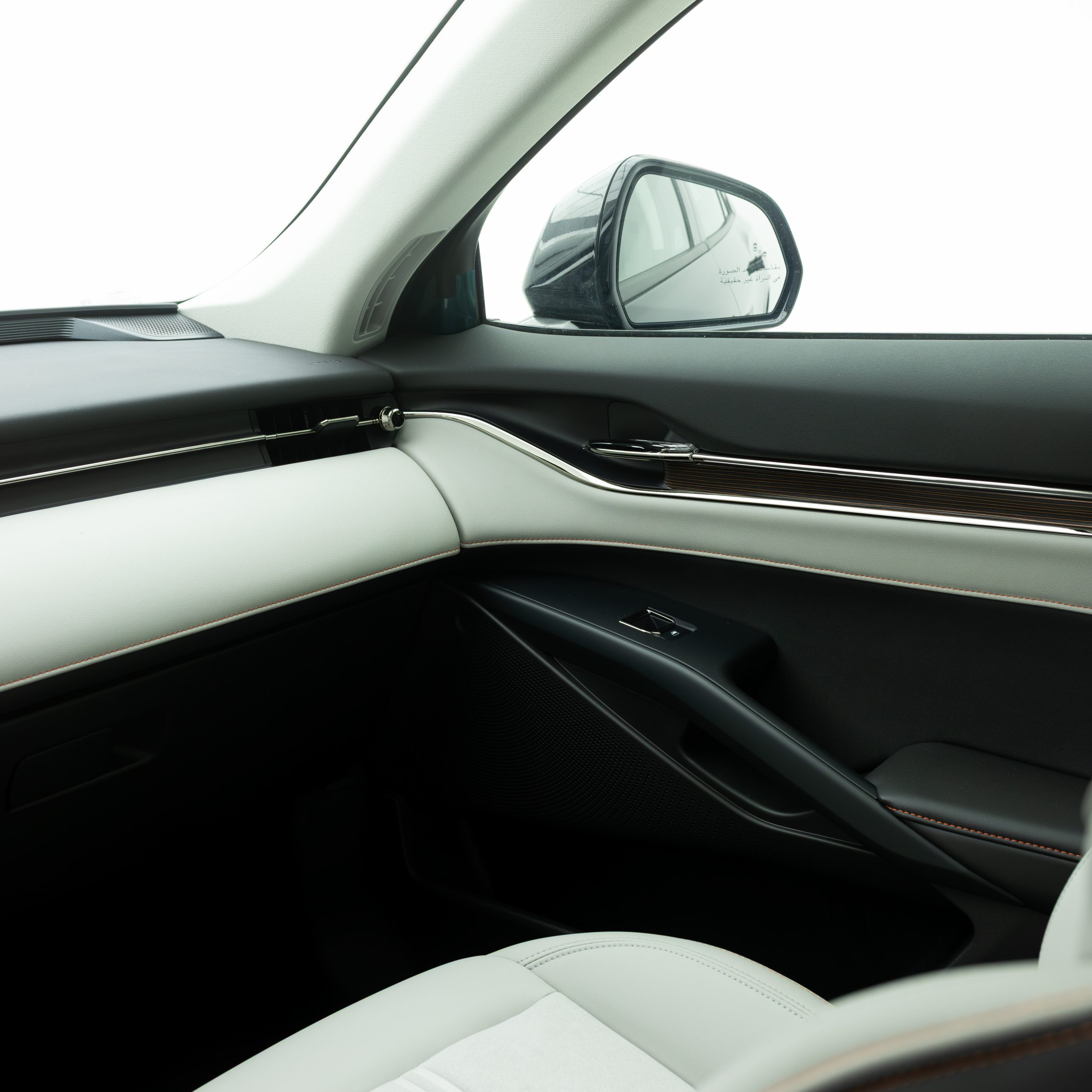 فورد – تورس تيتانيوم – 2000 سي سي 2026