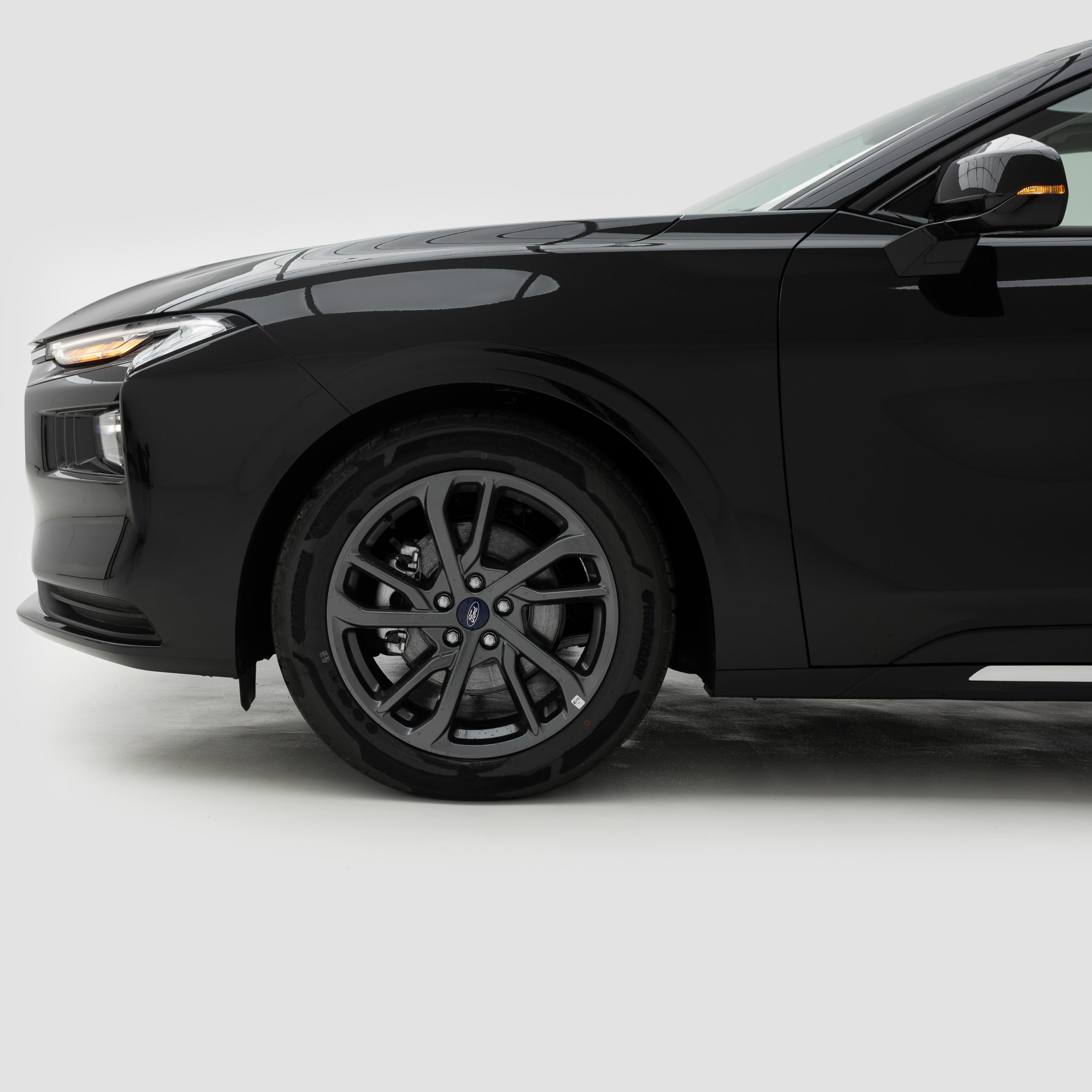 فورد – تورس ترند – 2000 سي سي-2026