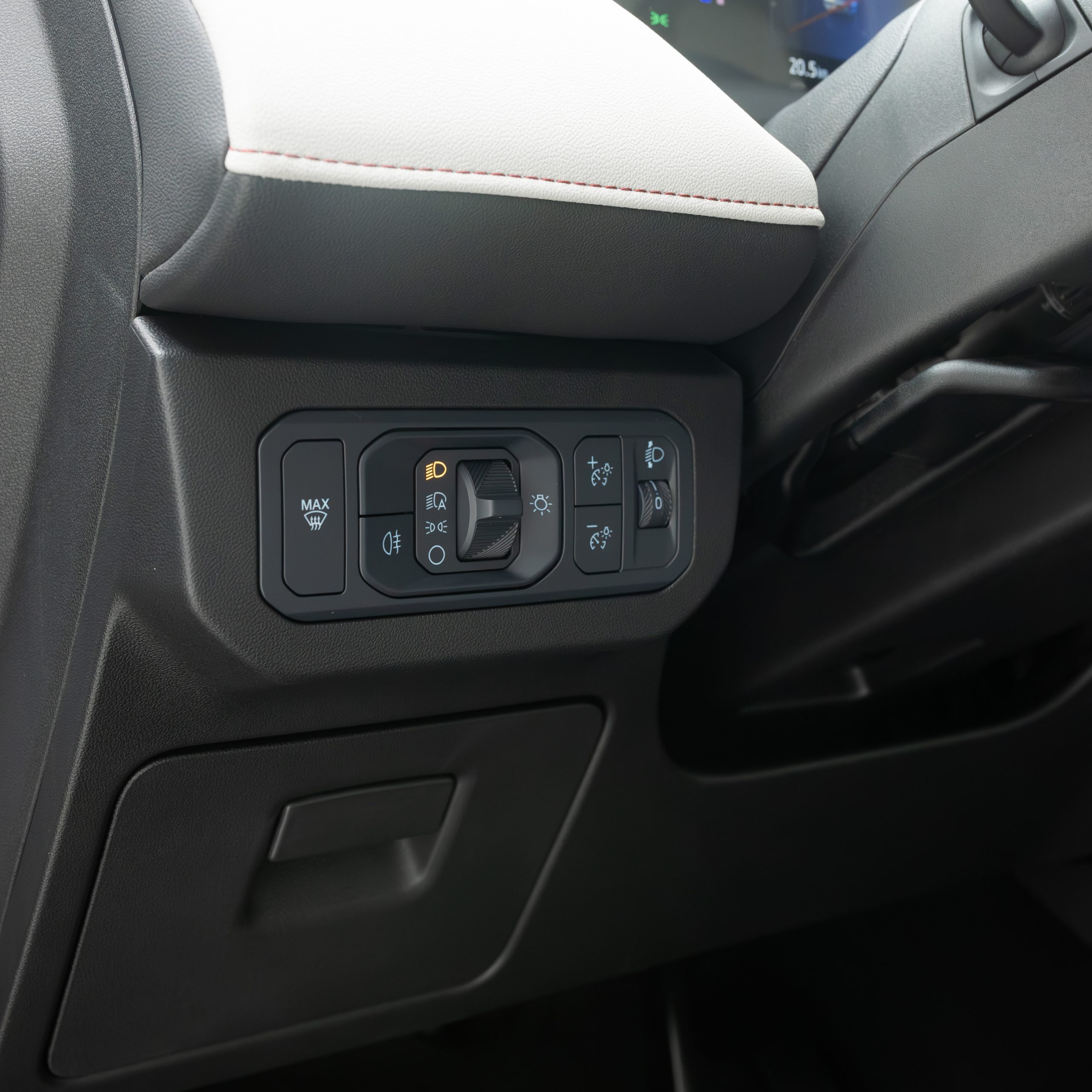 فورد – تورس ترند – 2000 سي سي-2026