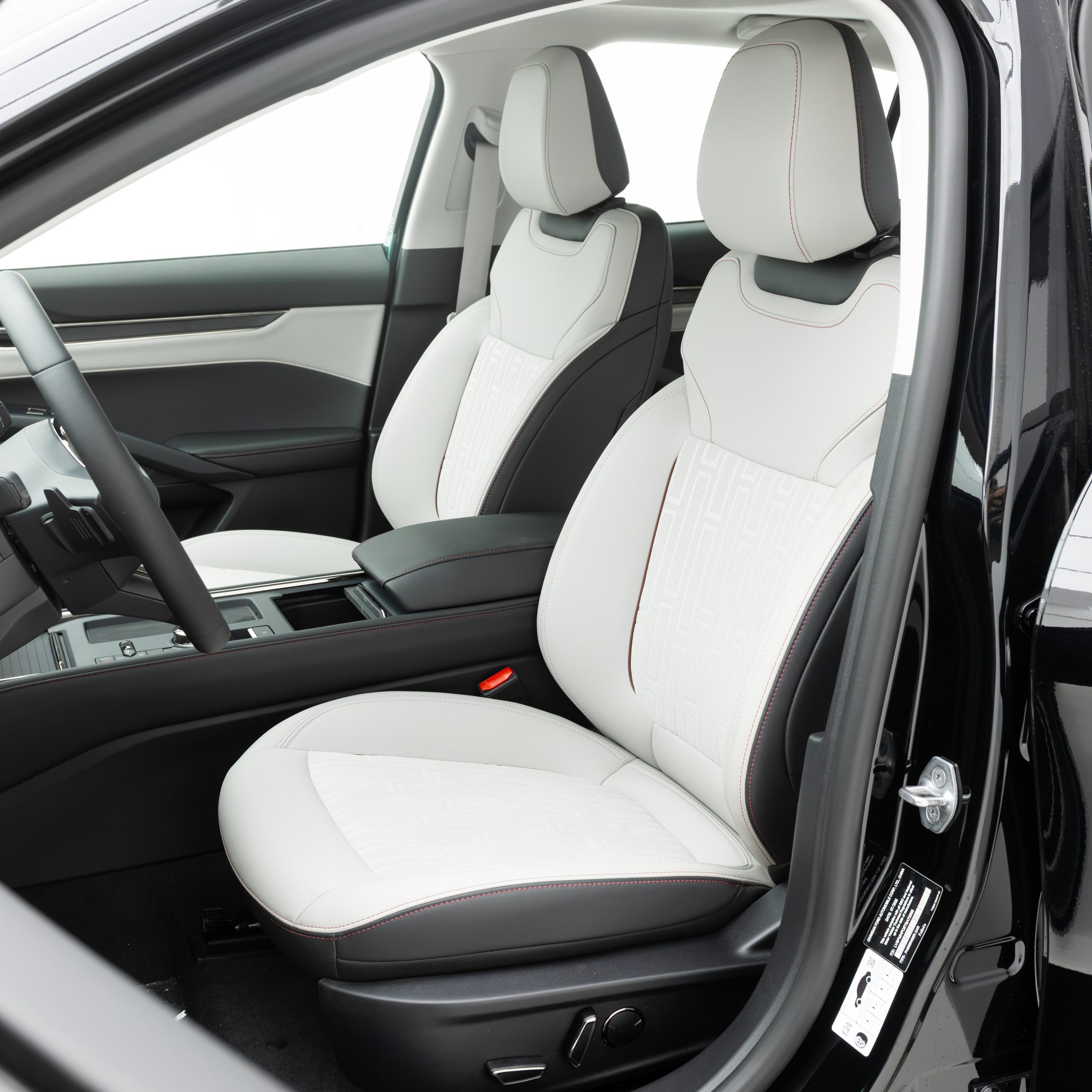 فورد – تورس ترند – 2000 سي سي-2026