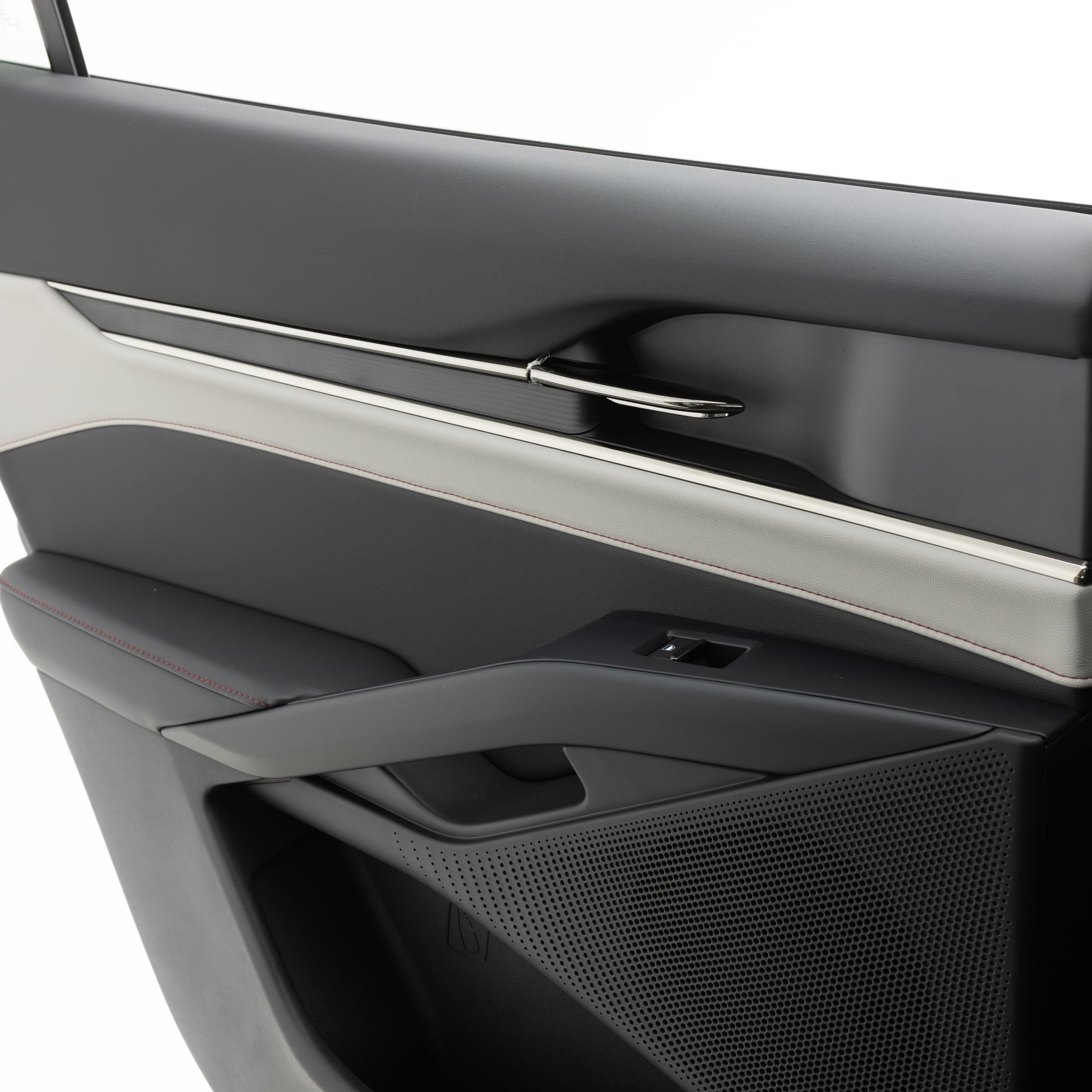 فورد – تورس ترند – 2000 سي سي-2026