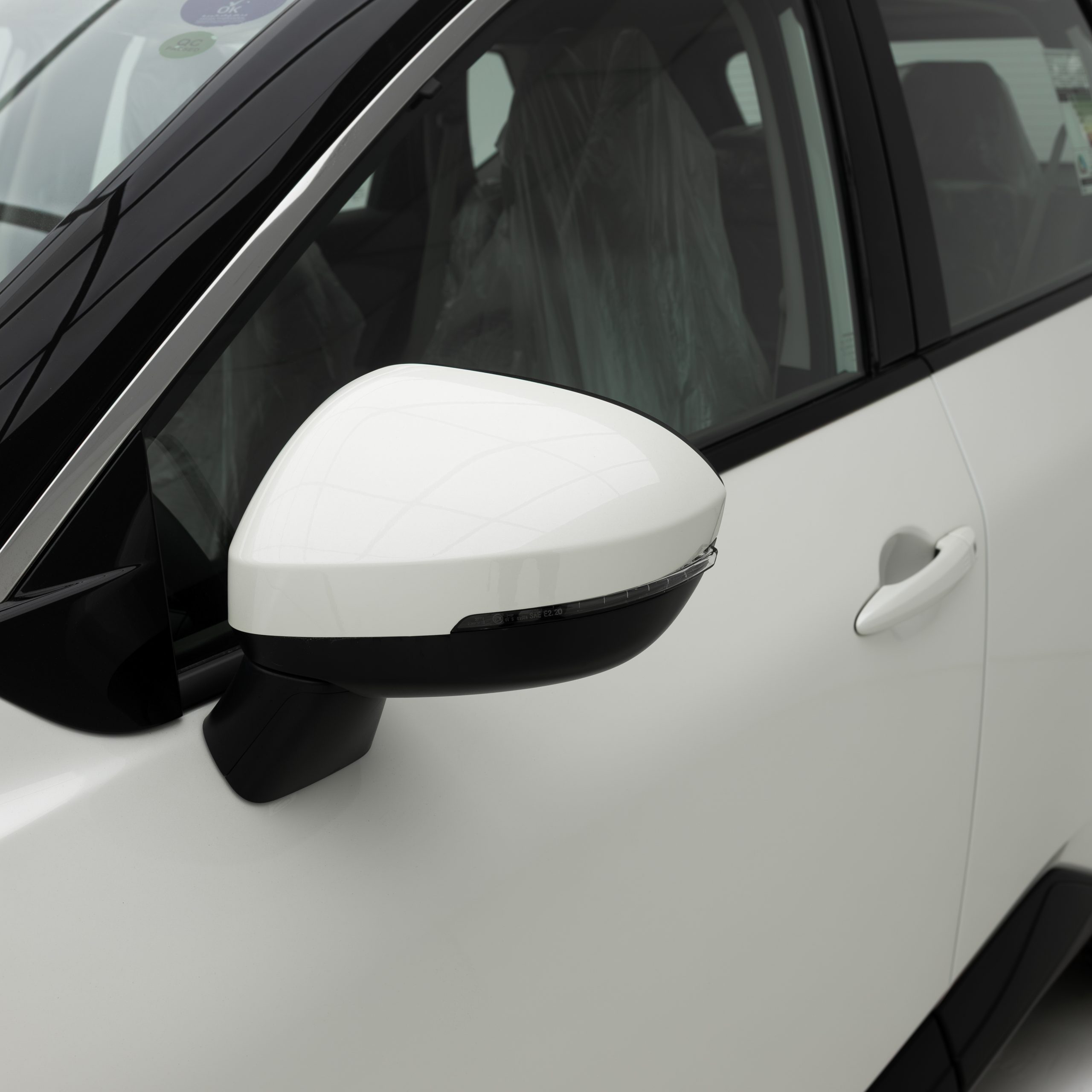 نيسان – اكس تريل دبل , 5 راكب – 2500 سي سي-2025