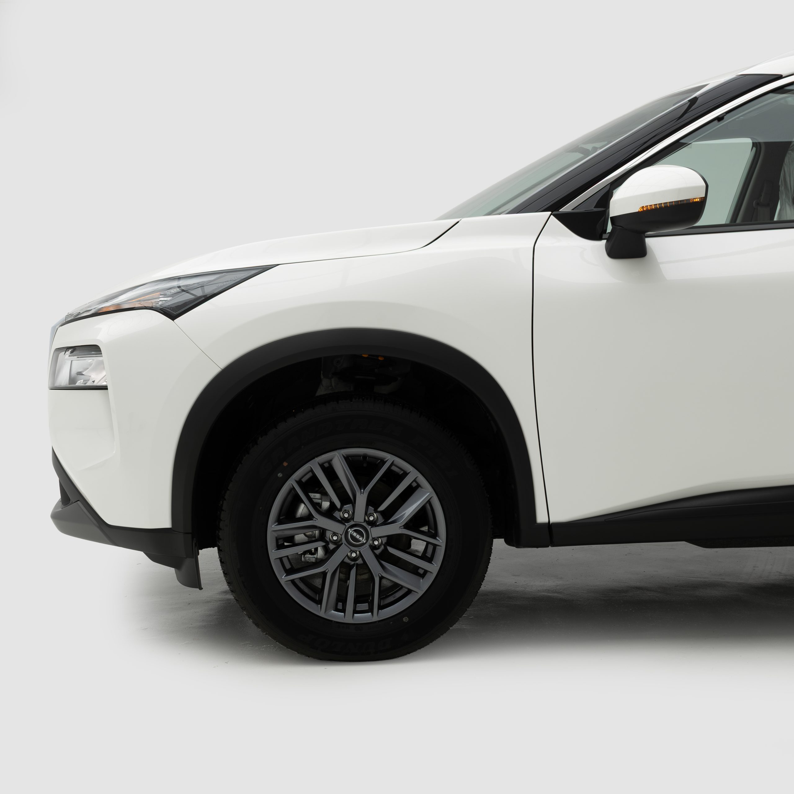 نيسان – اكس تريل دبل , 5 راكب – 2500 سي سي-2025