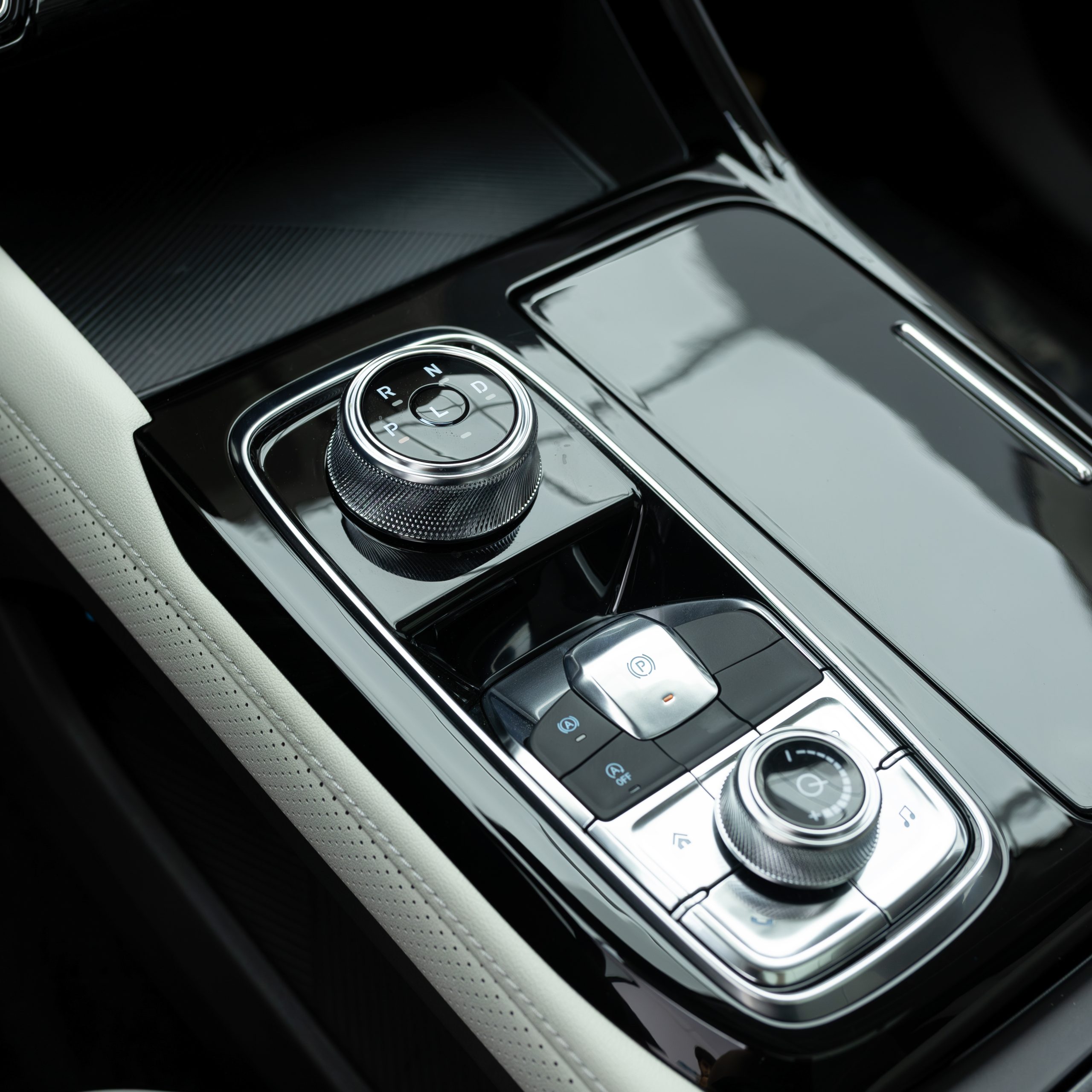 فورد – تريتوري ترند – 1800 سي سي-2026