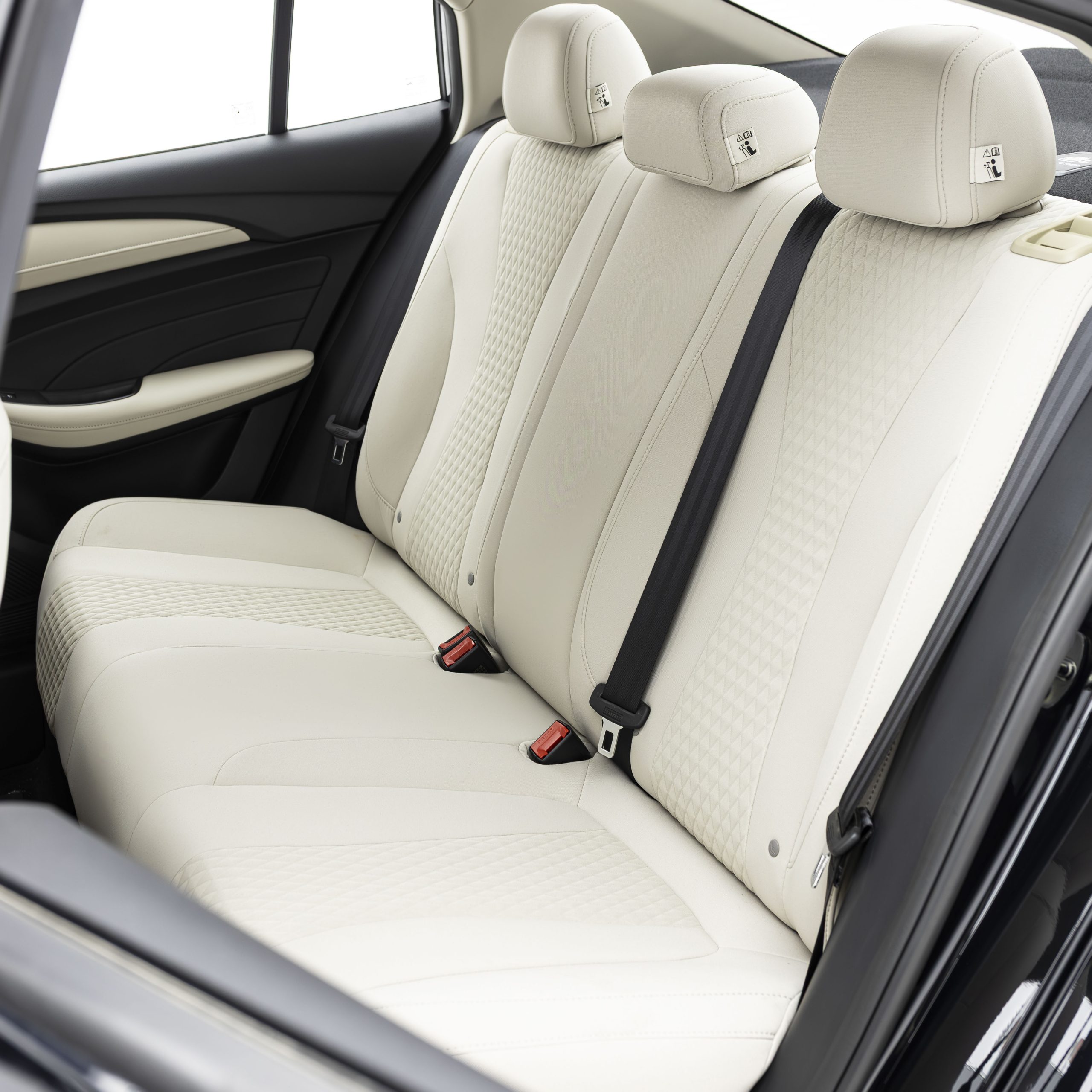 ام جي – 5 – القديم ام جي 5 – استاندر MG 5