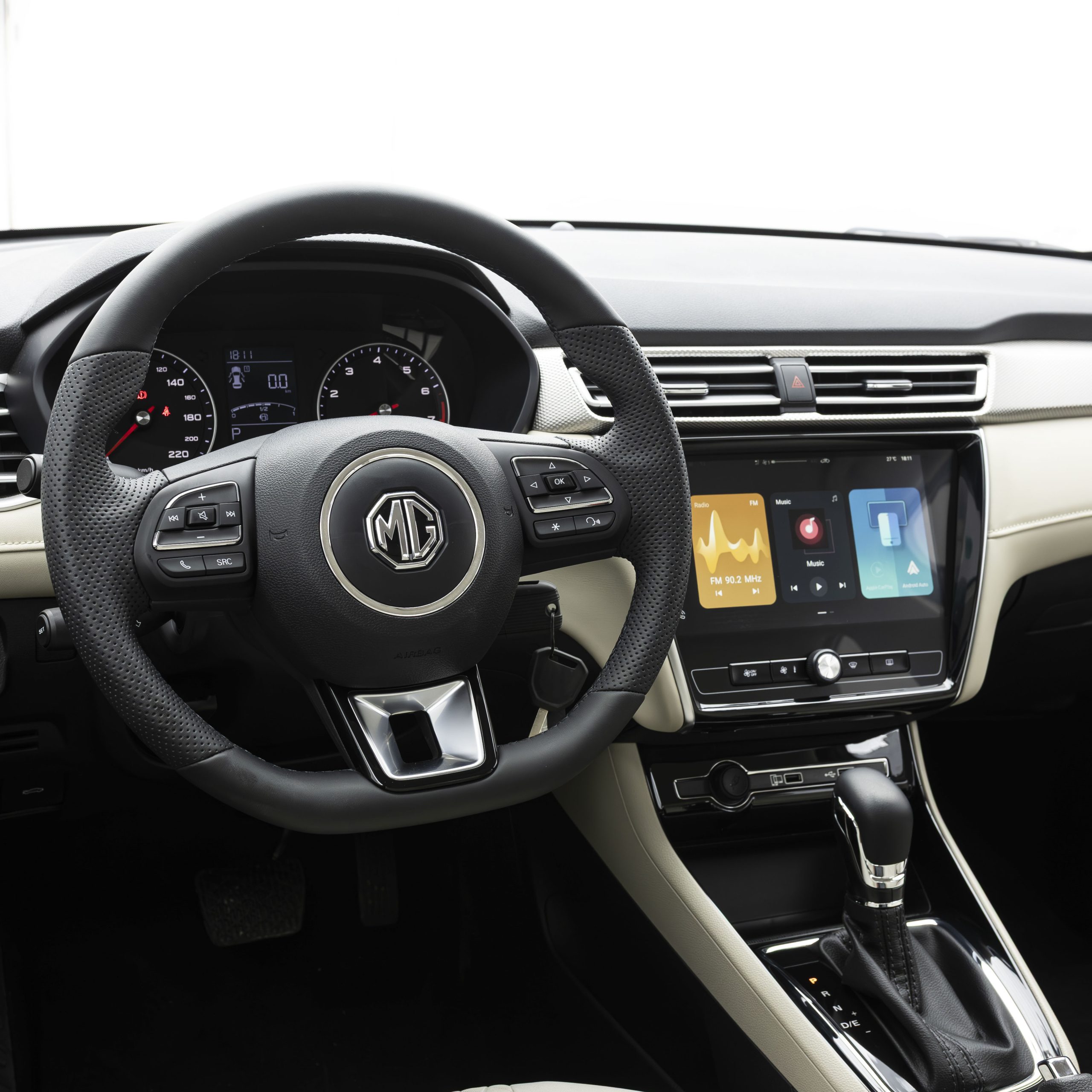 ام جي – 5 – القديم ام جي 5 – استاندر MG 5