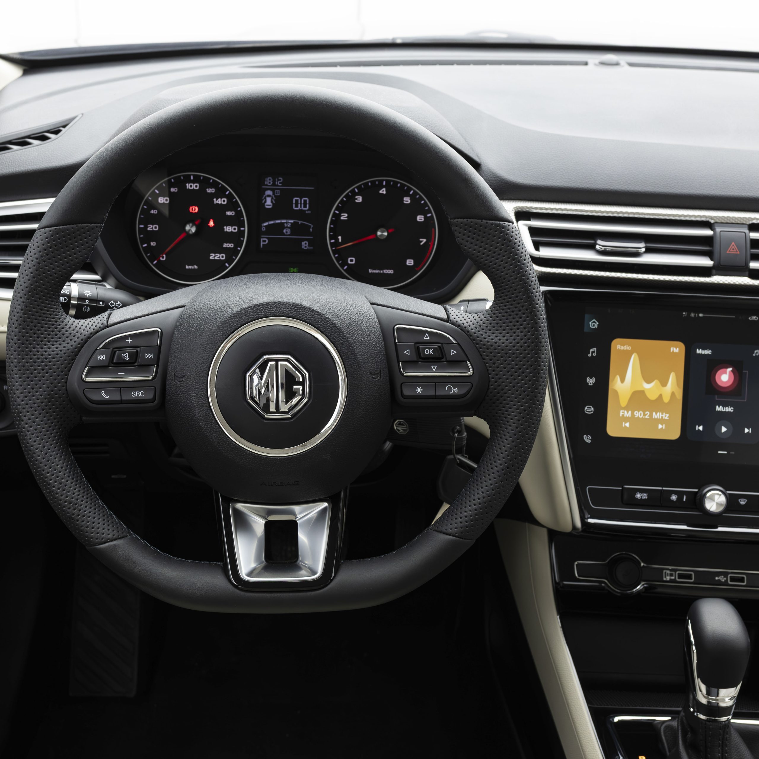 ام جي – 5 – القديم ام جي 5 – استاندر MG 5