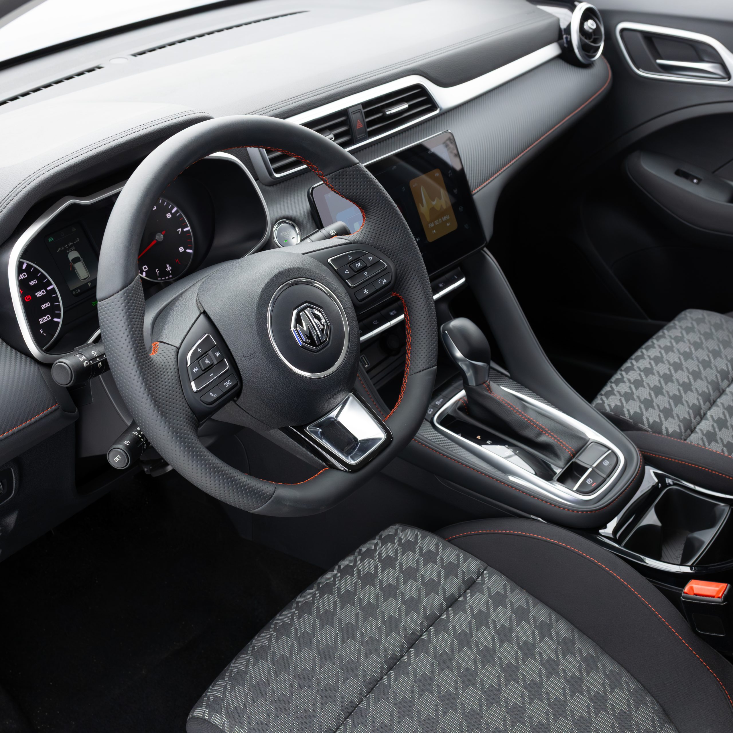 ام جي – زد اس MGZS 1.5L STD