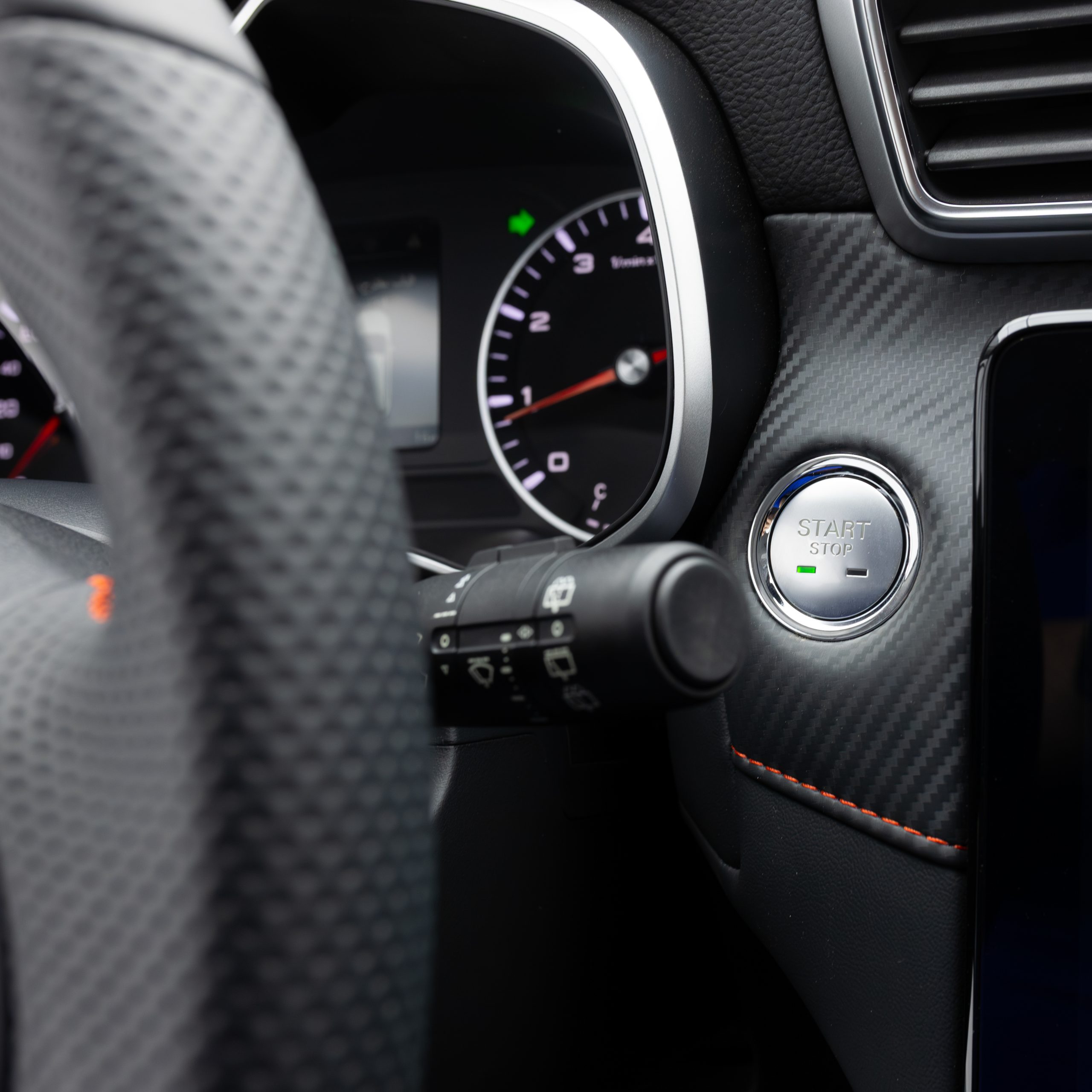 ام جي – زد اس MGZS 1.5L STD