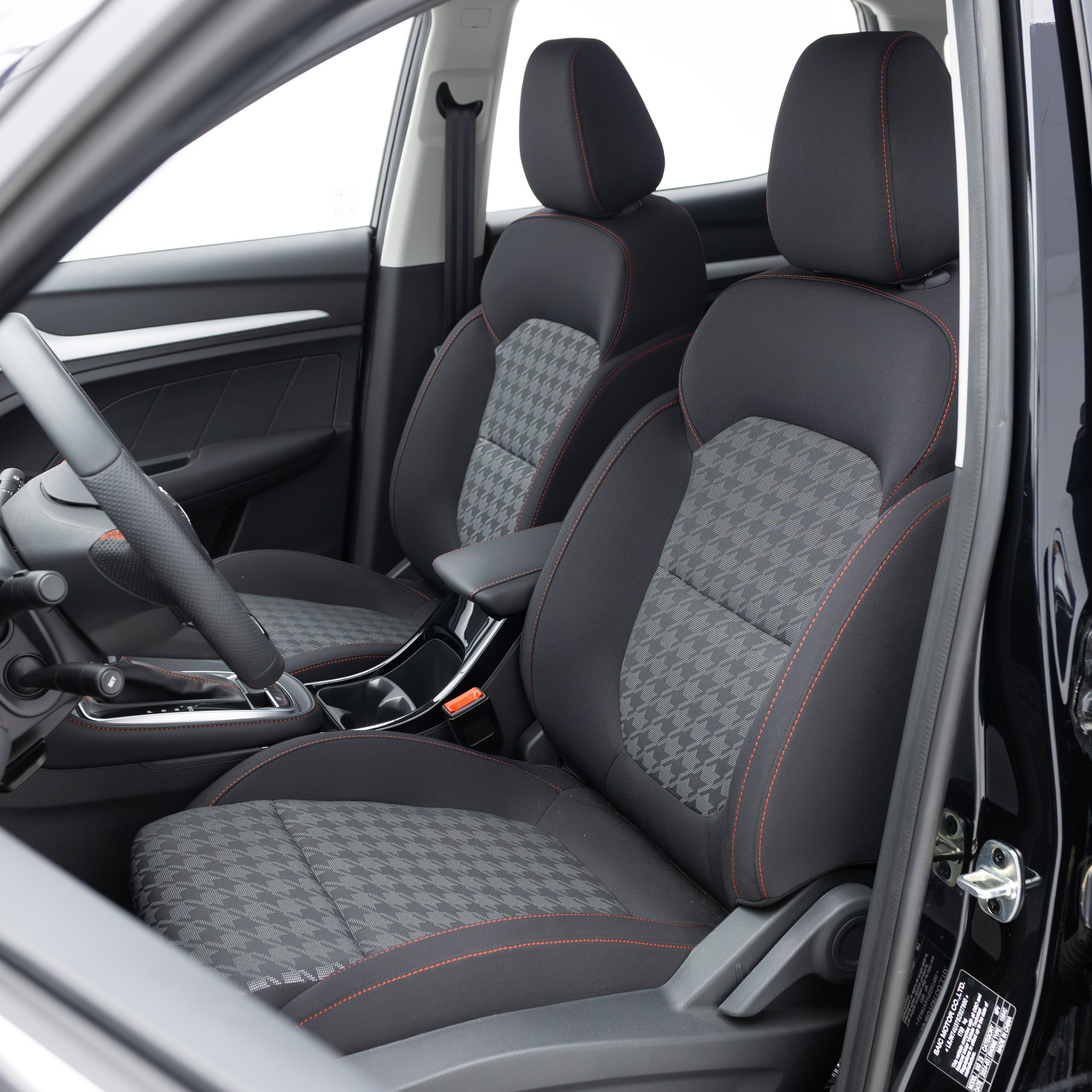 ام جي – زد اس MGZS 1.5L STD