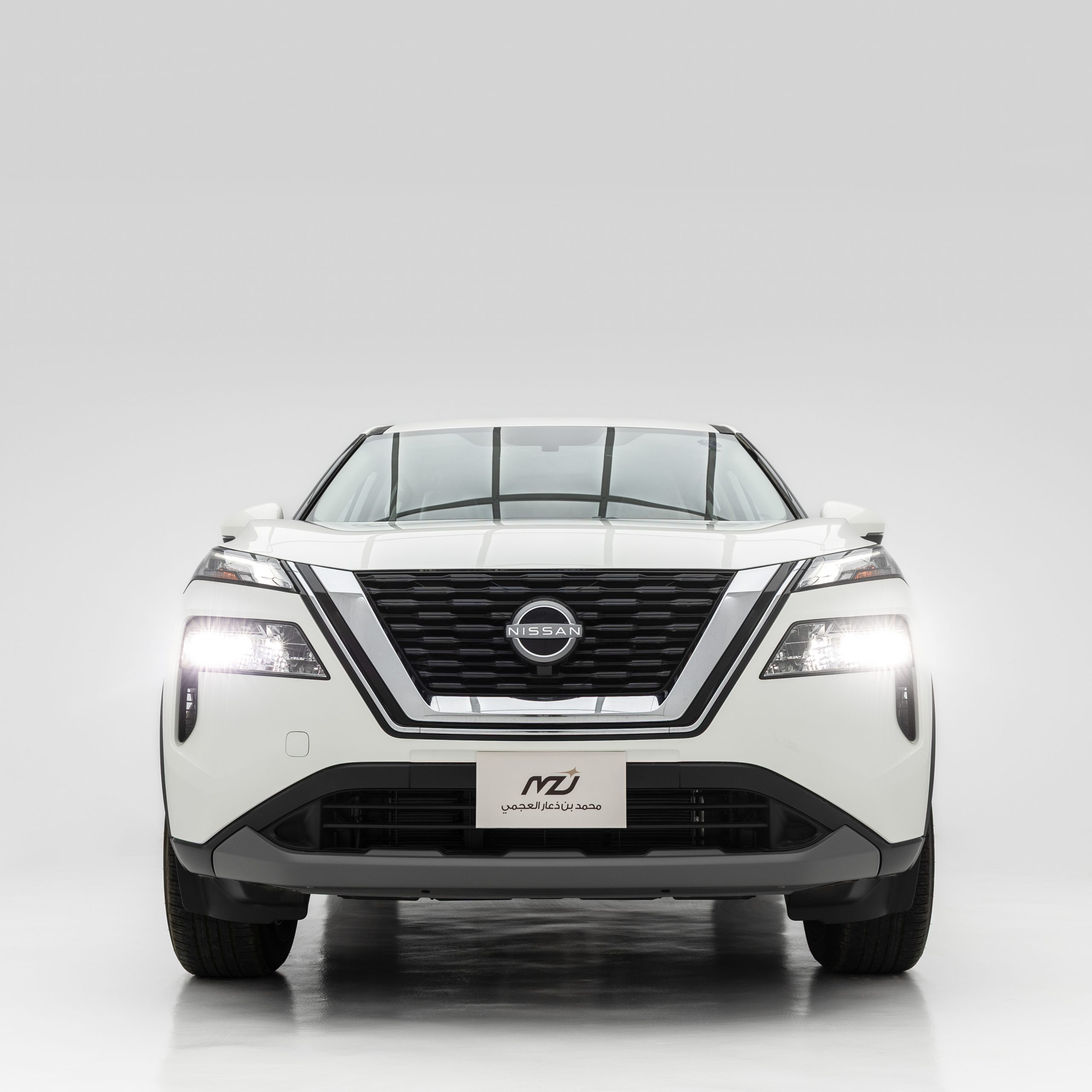 نيسان – اكس تريل بدون دبل , 7 راكب – 2500 سي سي-2025