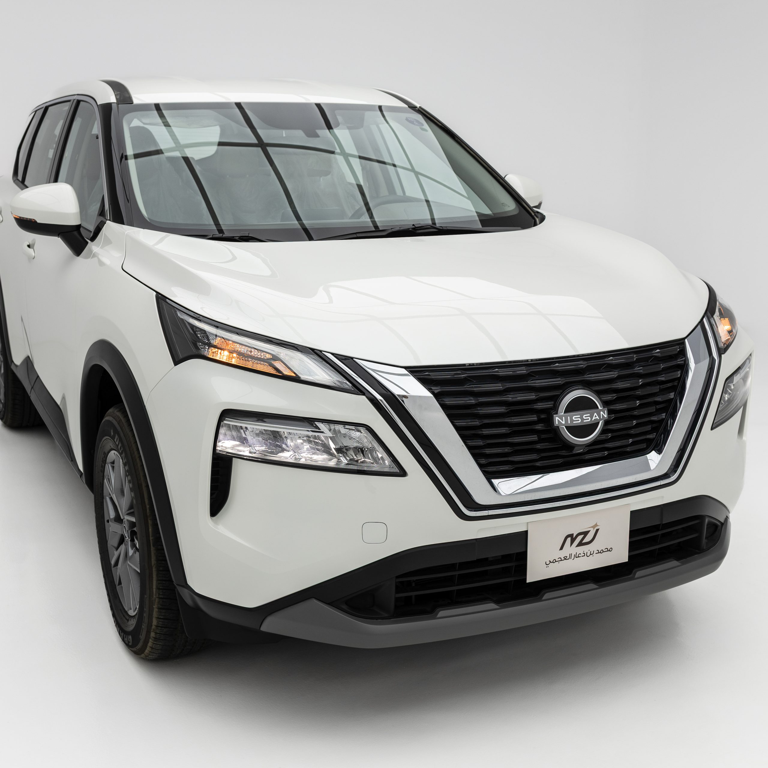 نيسان – اكس تريل بدون دبل , 7 راكب – 2500 سي سي-2025