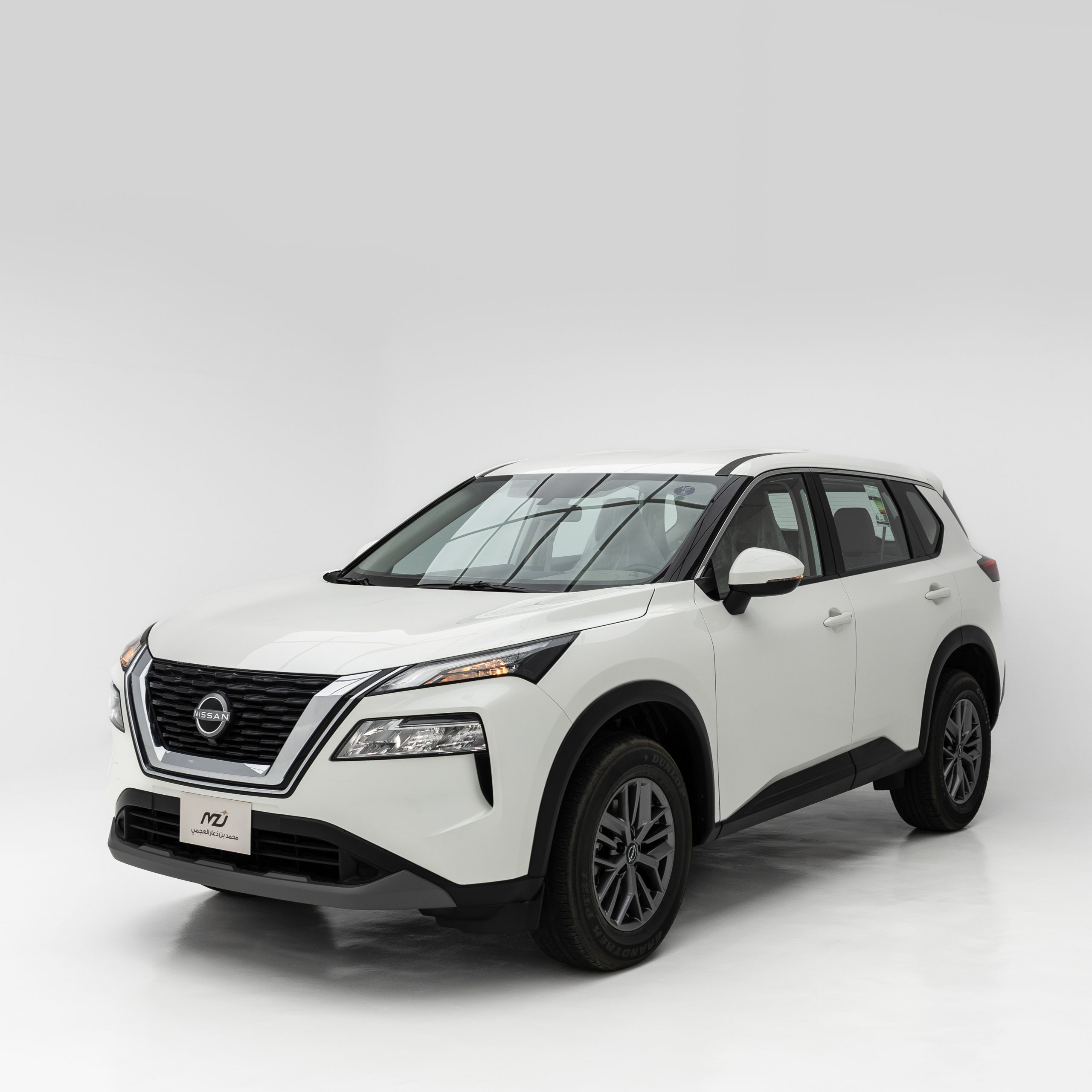 نيسان – اكس تريل بدون دبل , 7 راكب – 2500 سي سي-2025