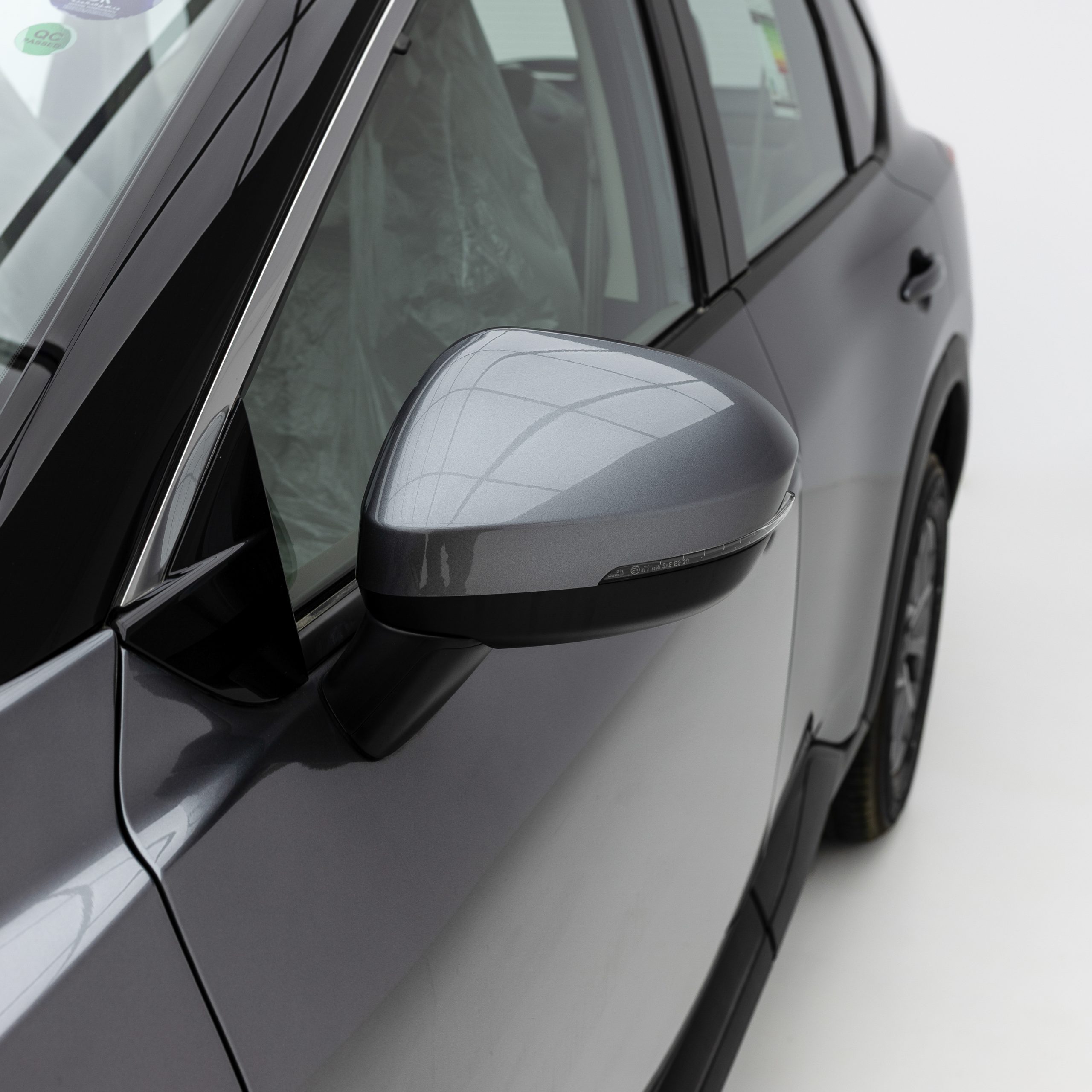 نيسان – اكس تريل بدون دبل , 7 راكب – 2500 سي سي-2025