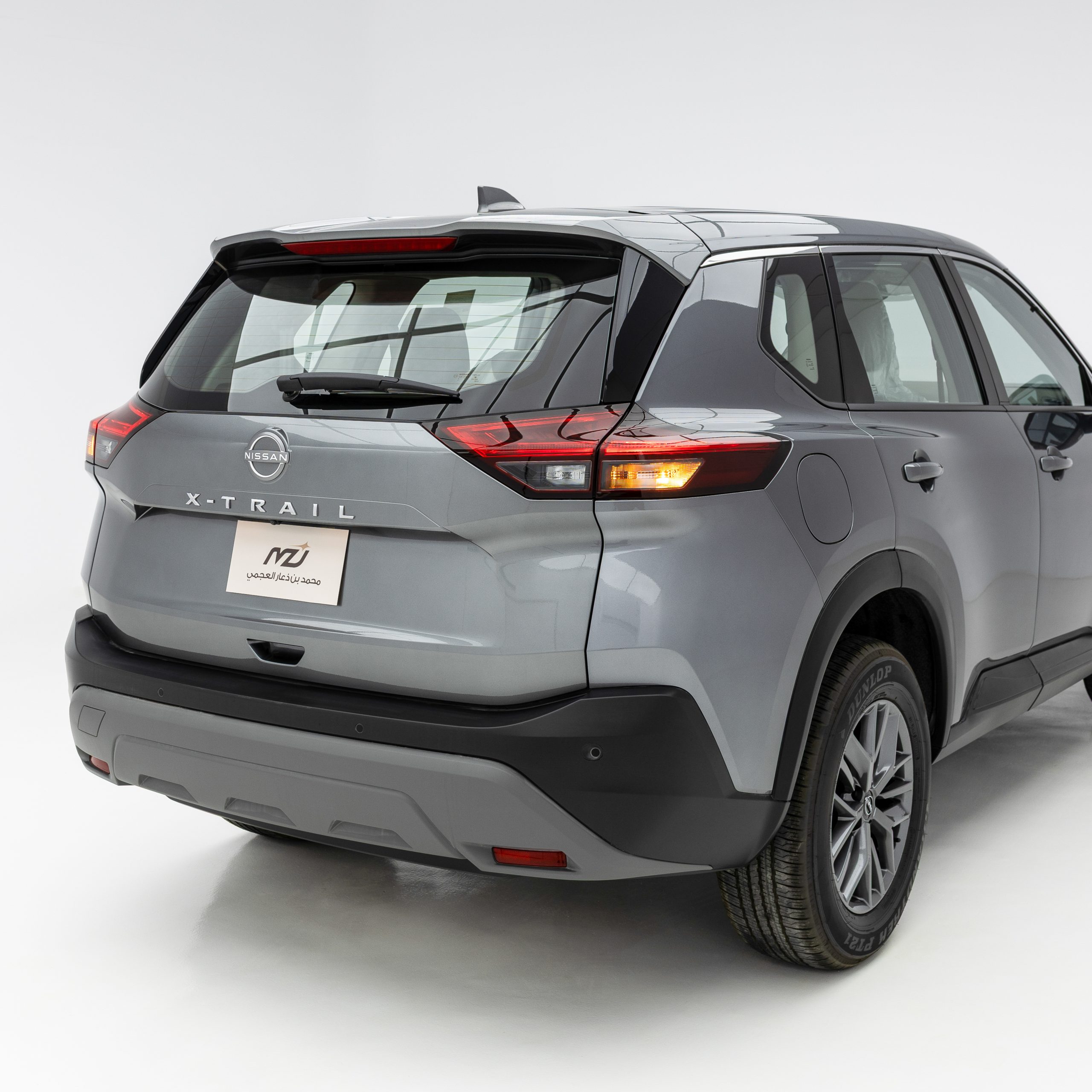 نيسان – اكس تريل بدون دبل , 7 راكب – 2500 سي سي-2025