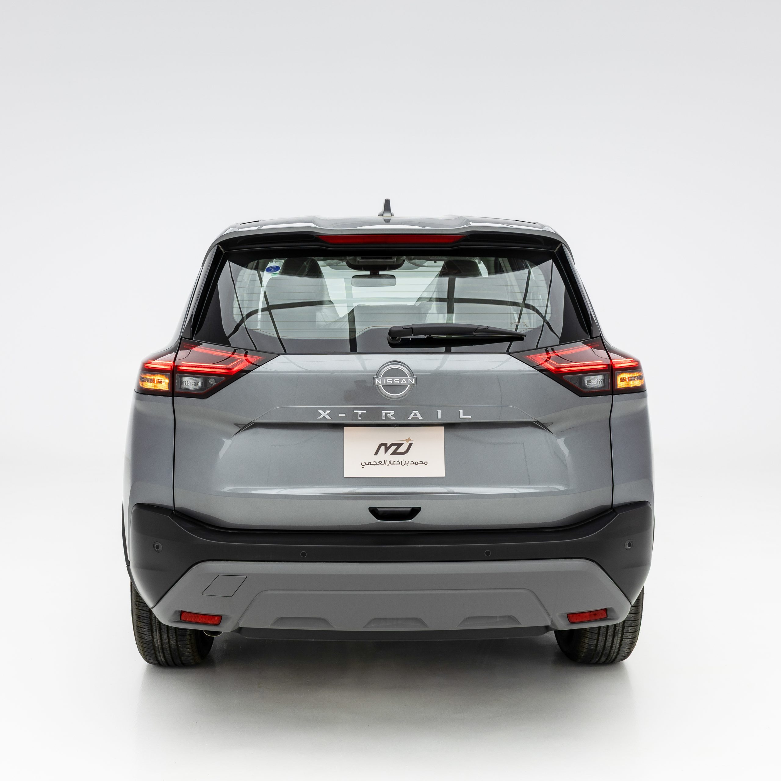 نيسان – اكس تريل بدون دبل , 7 راكب – 2500 سي سي-2025