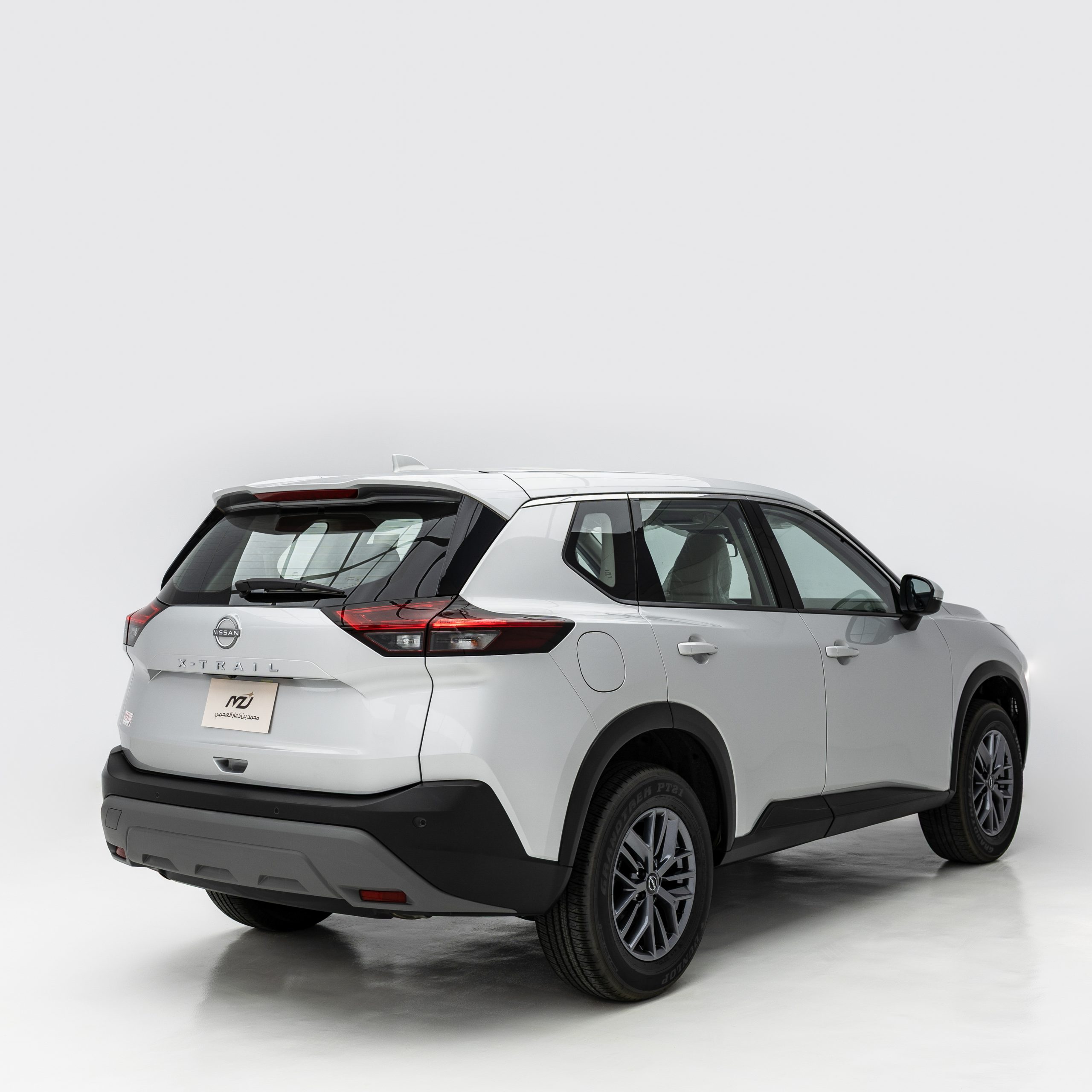 نيسان – اكس تريل بدون دبل , 7 راكب – 2500 سي سي-2025