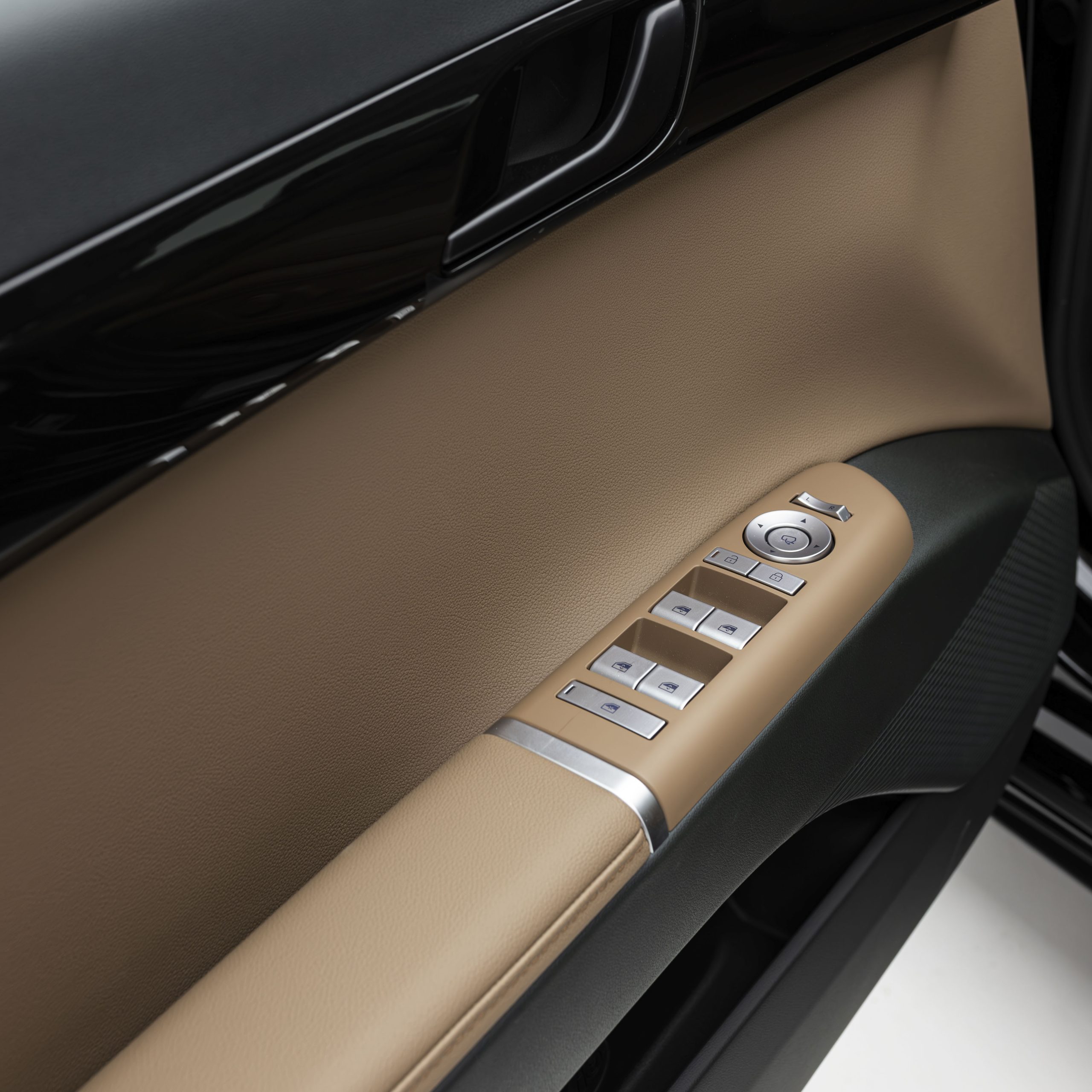 هيونداي – ازيرا كلاسيك – 3500 سي سي – GL