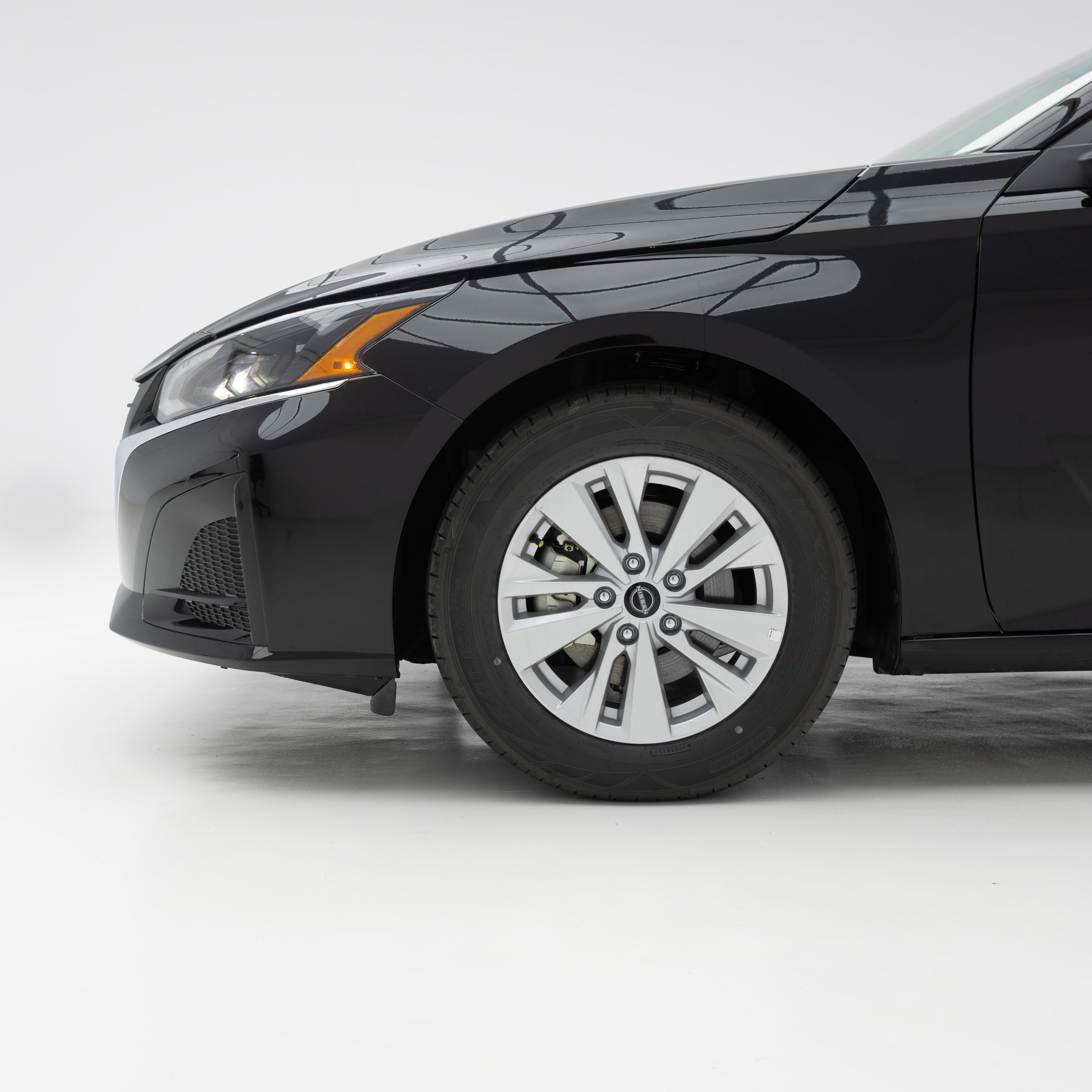 نيسان – التيما ستاندر – 2500 سي سي