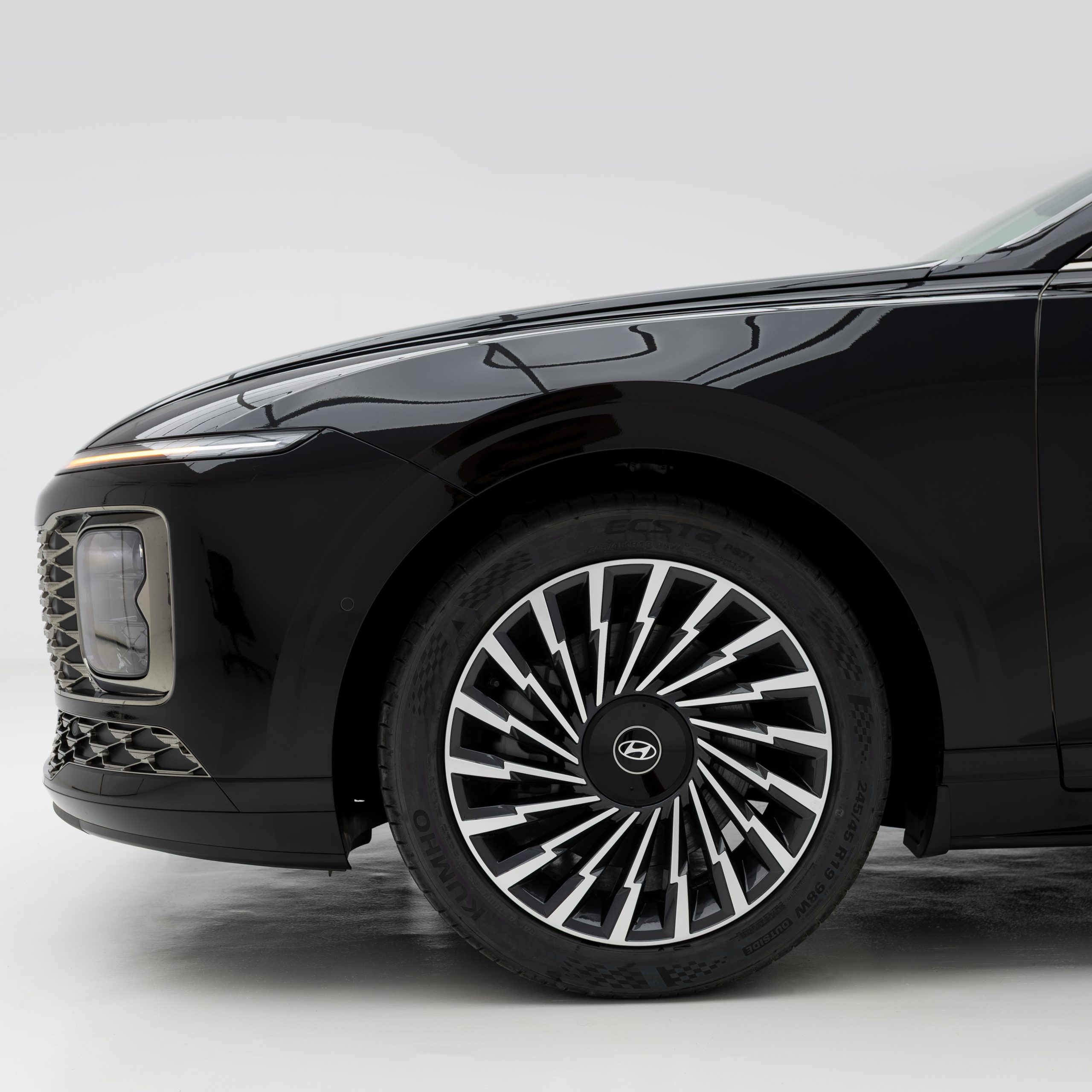 هيونداي – ازيرا كاليجرافي – 3500 سي سي – Calligraphy