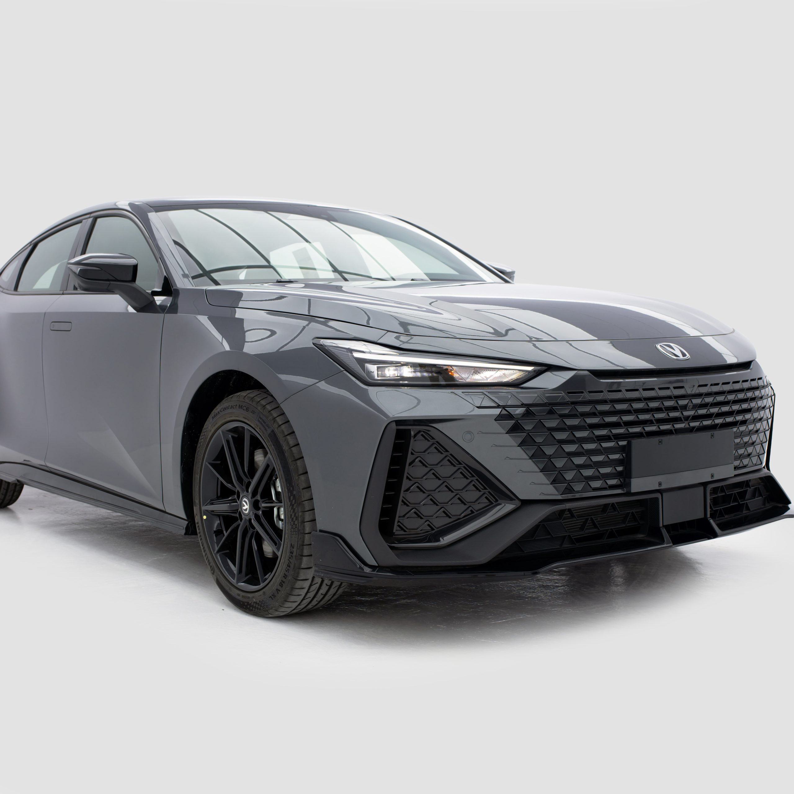 شانجان – يوني في UNI-V – sport –  سبورت – ماكينة 2000 سي سي تربو