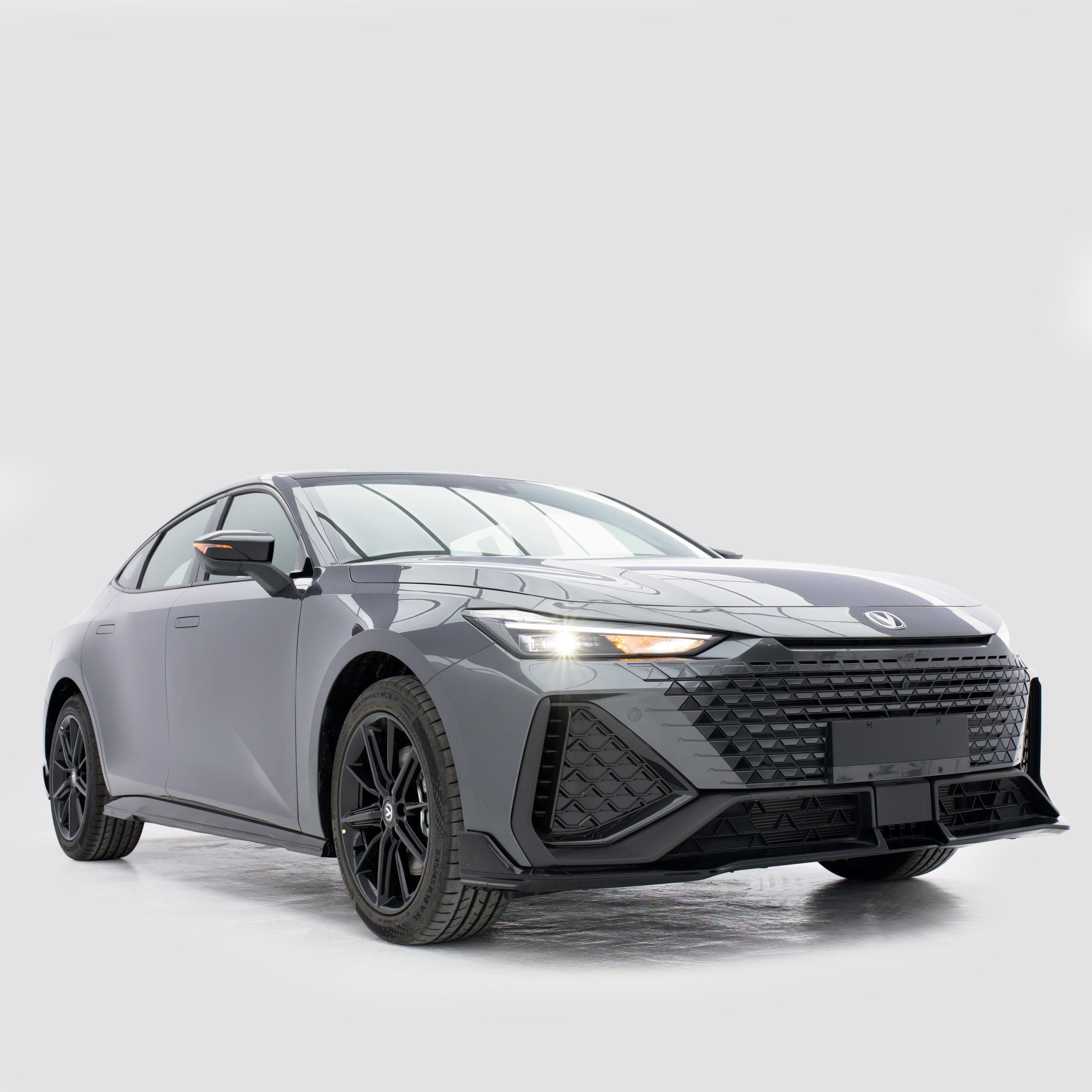 شانجان – يوني في UNI-V – sport –  سبورت – ماكينة 2000 سي سي تربو