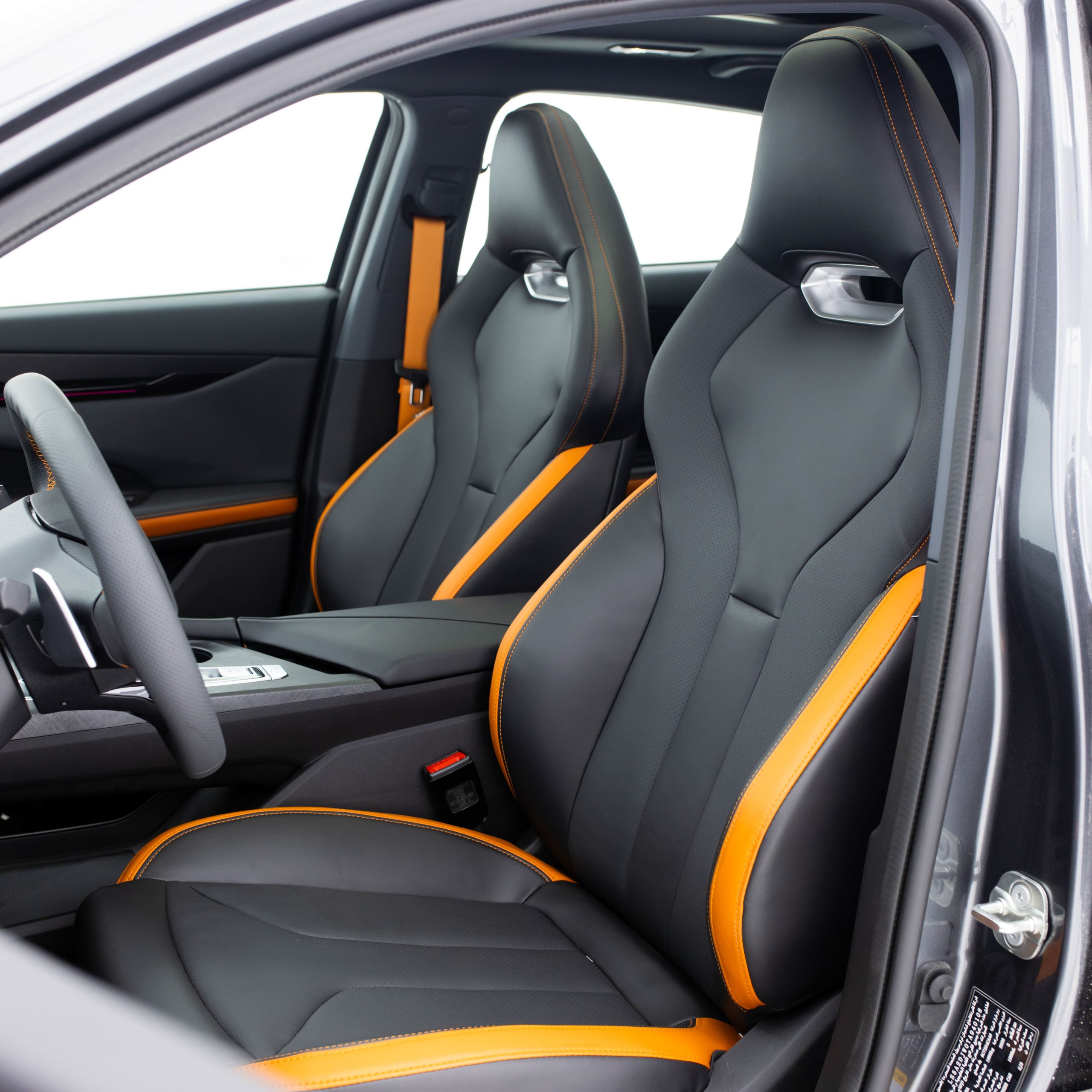 شانجان – يوني في UNI-V – sport –  سبورت – ماكينة 2000 سي سي تربو