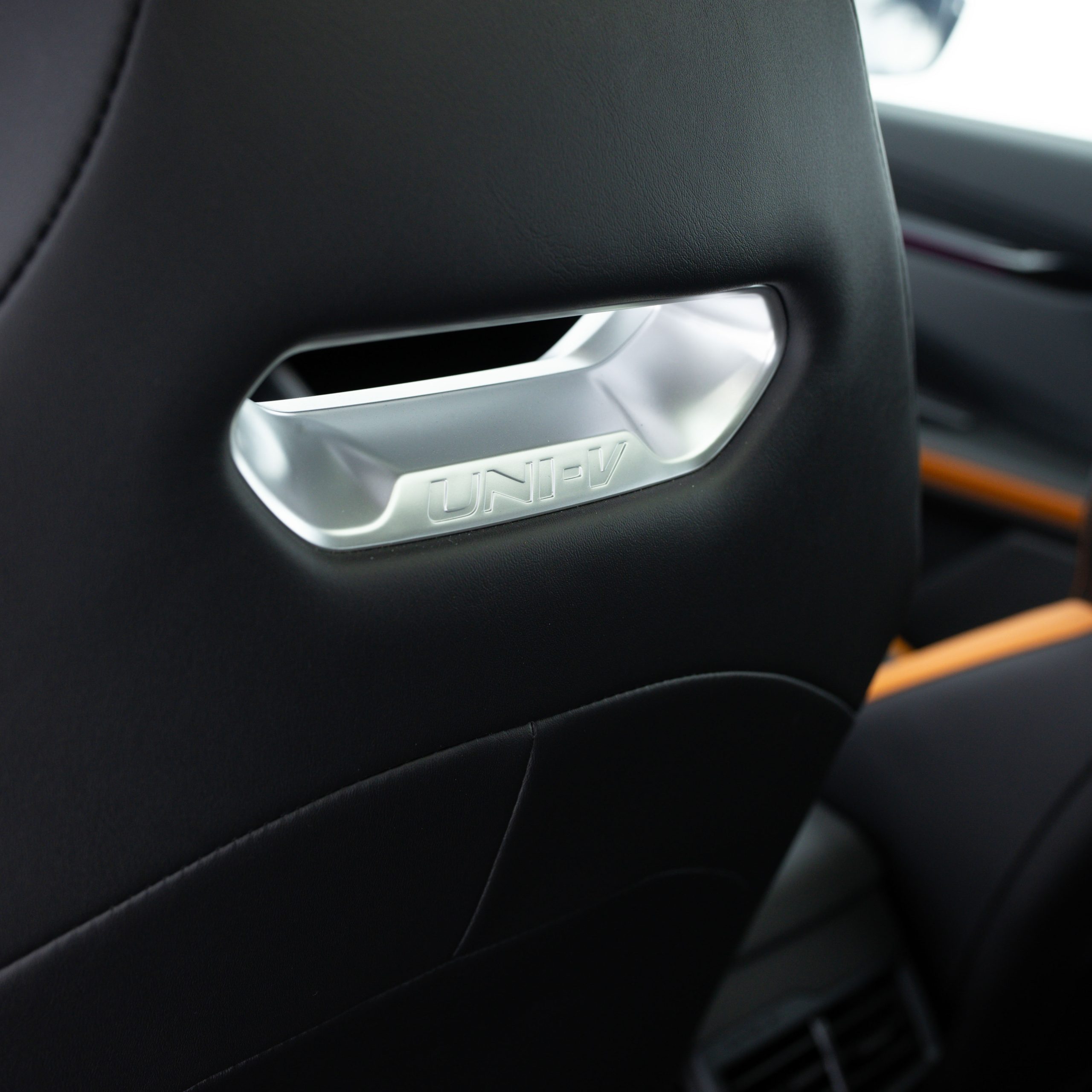 شانجان – يوني في UNI-V – sport –  سبورت – ماكينة 2000 سي سي تربو