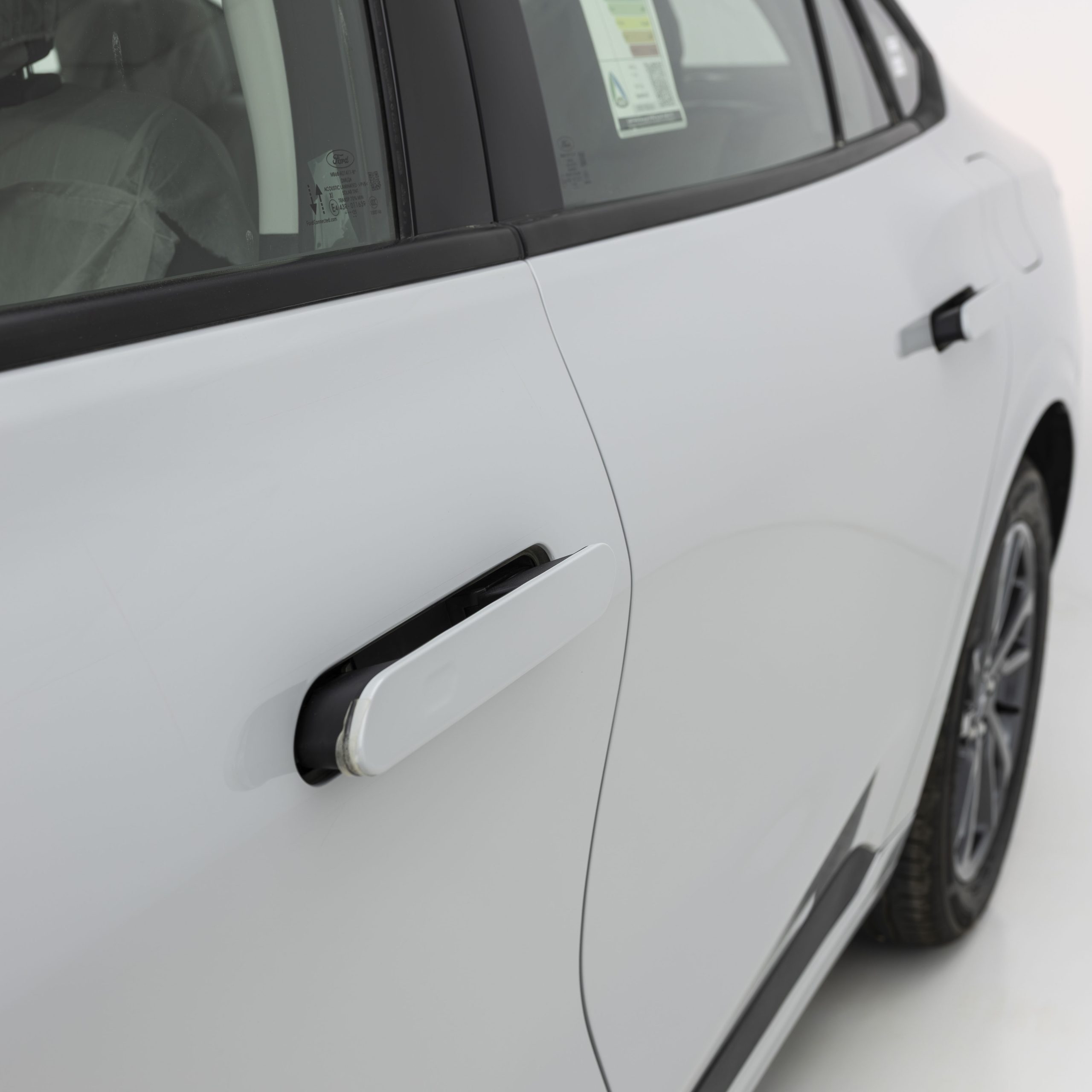 فورد – تورس امبيانتي – 2000 سي سي-2025