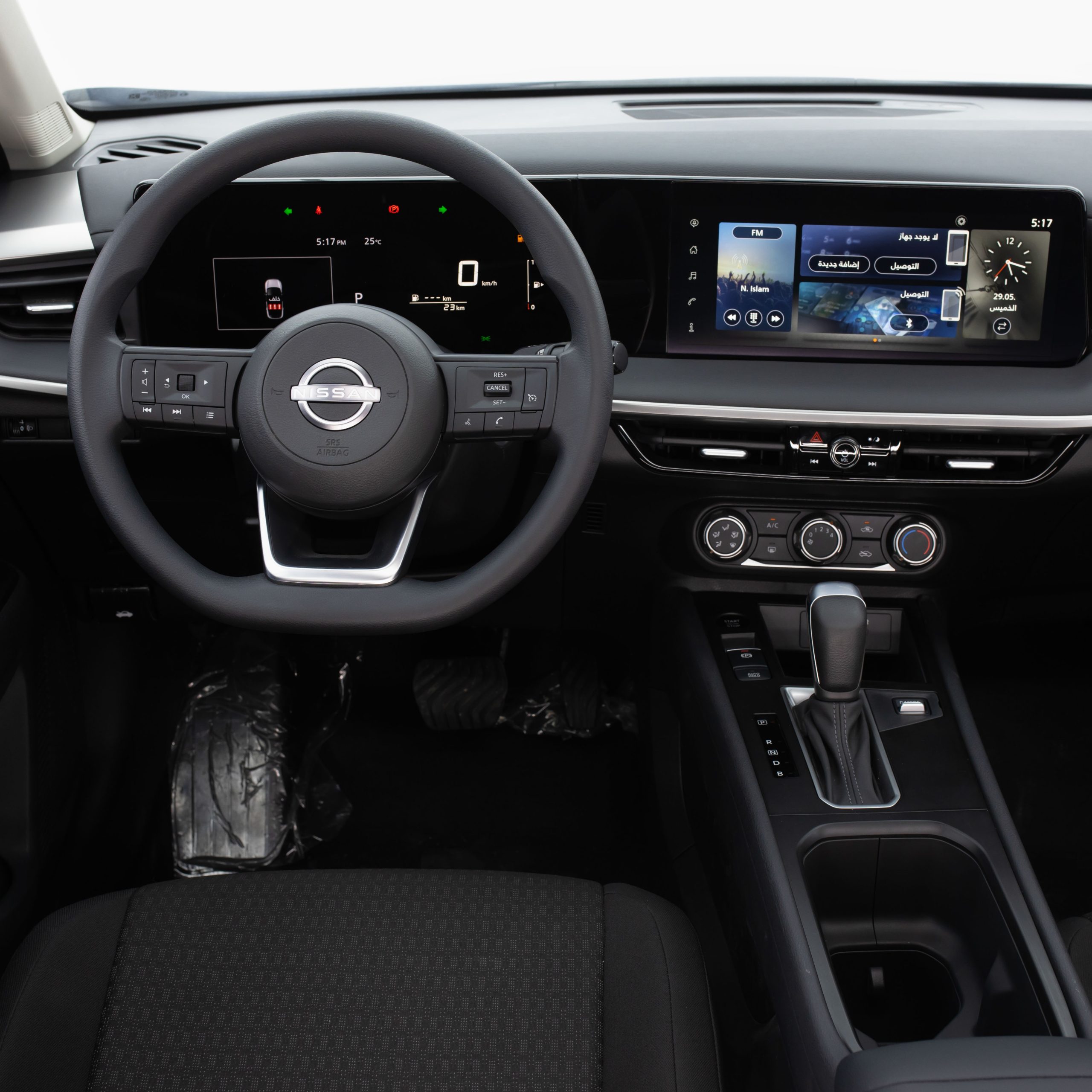 نيسان – كيكس استاندر – 2000 سي سي