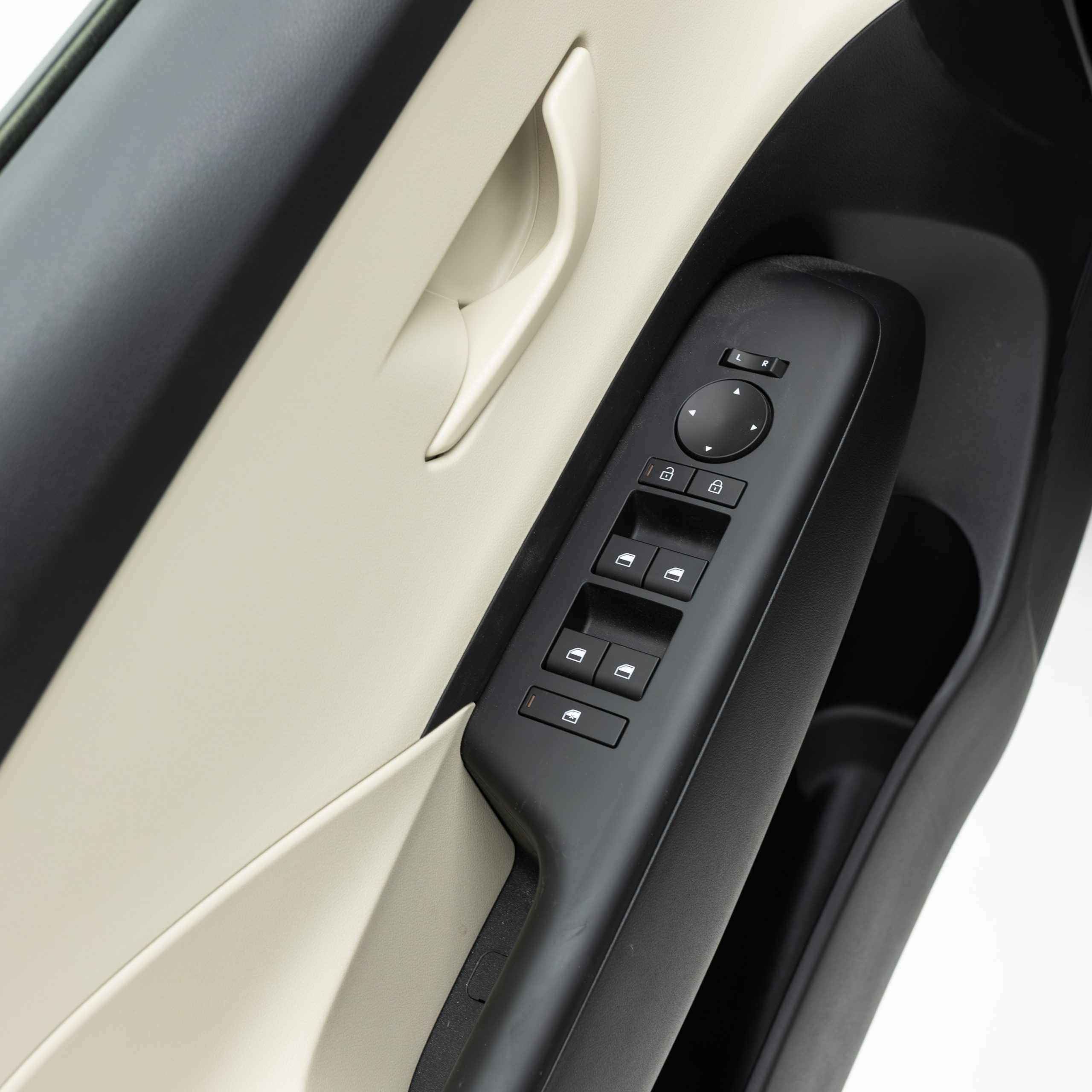 هيونداي – كونا فليت – 2000 سي سي –  L