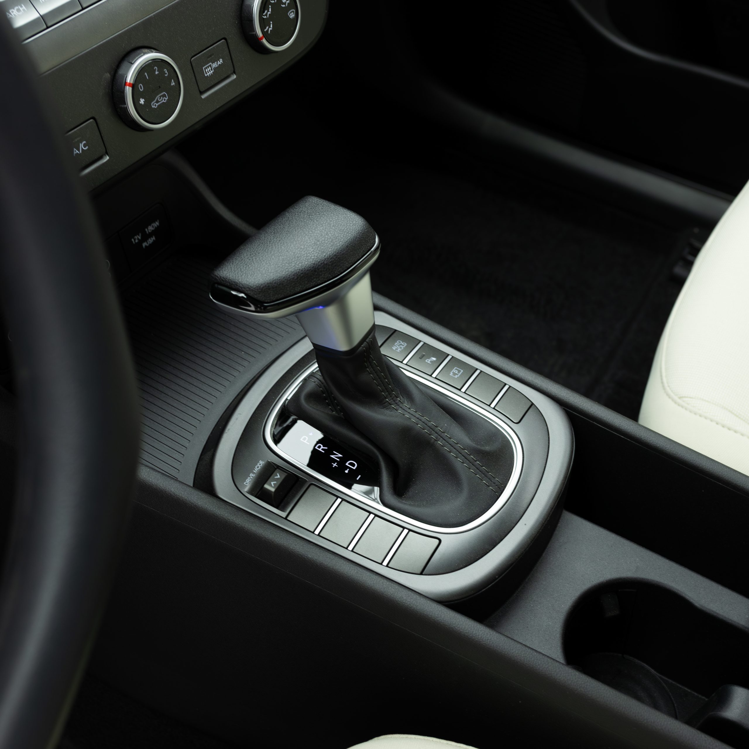 هيونداي – كونا فليت – 2000 سي سي –  L